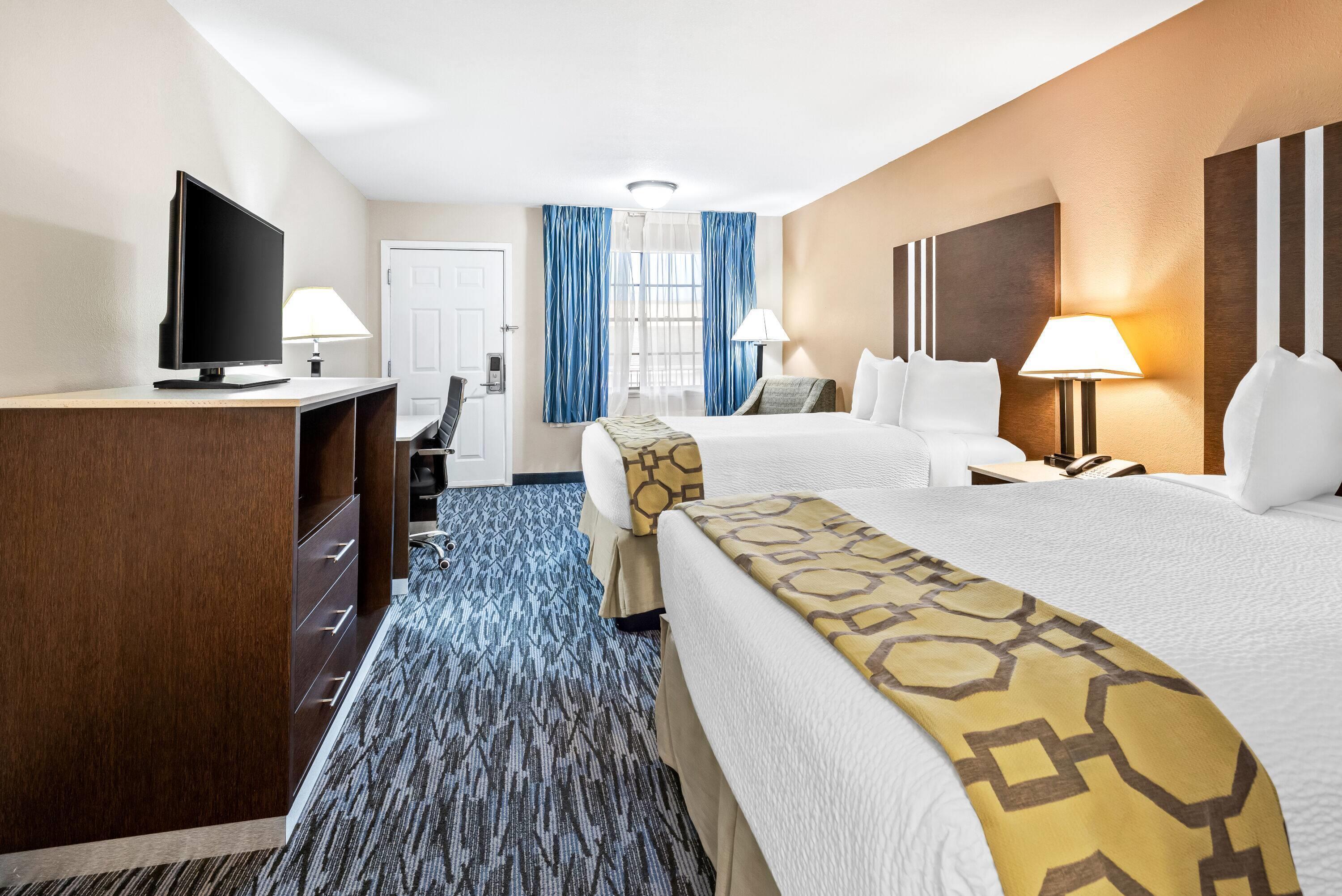 Quadruple Two Double Beds