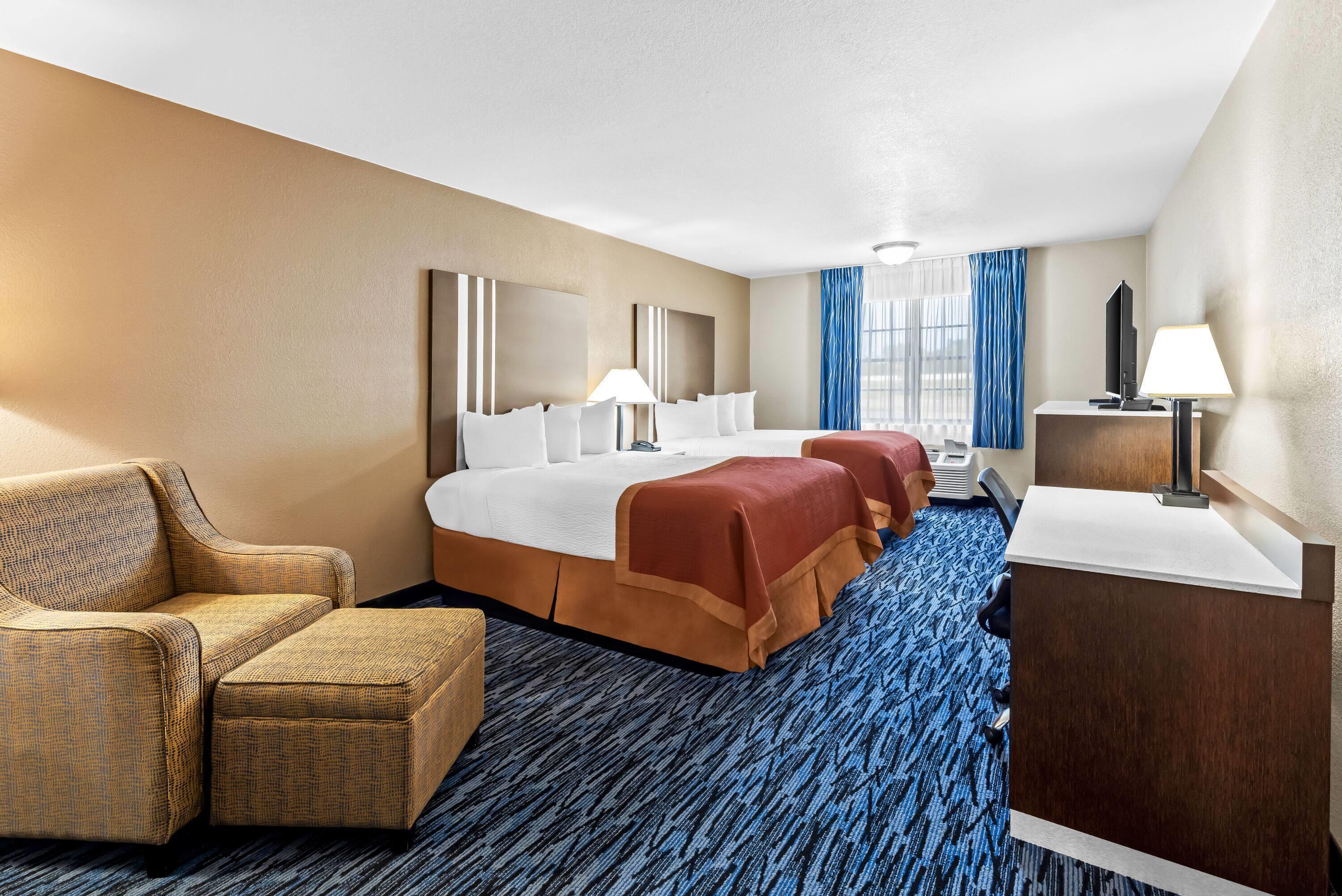 Quadruple Two Double Beds