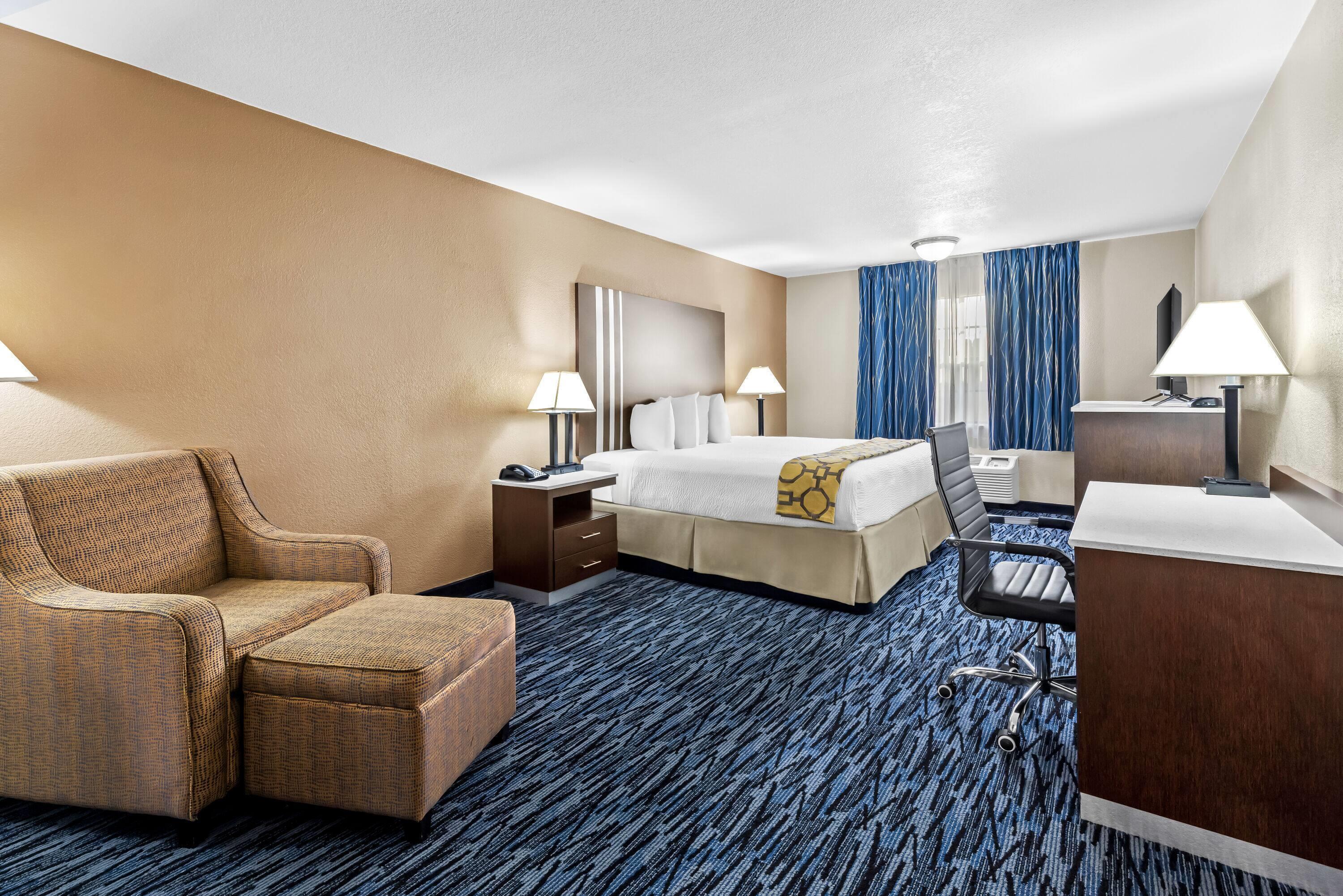 Double King Bed Non Smoking