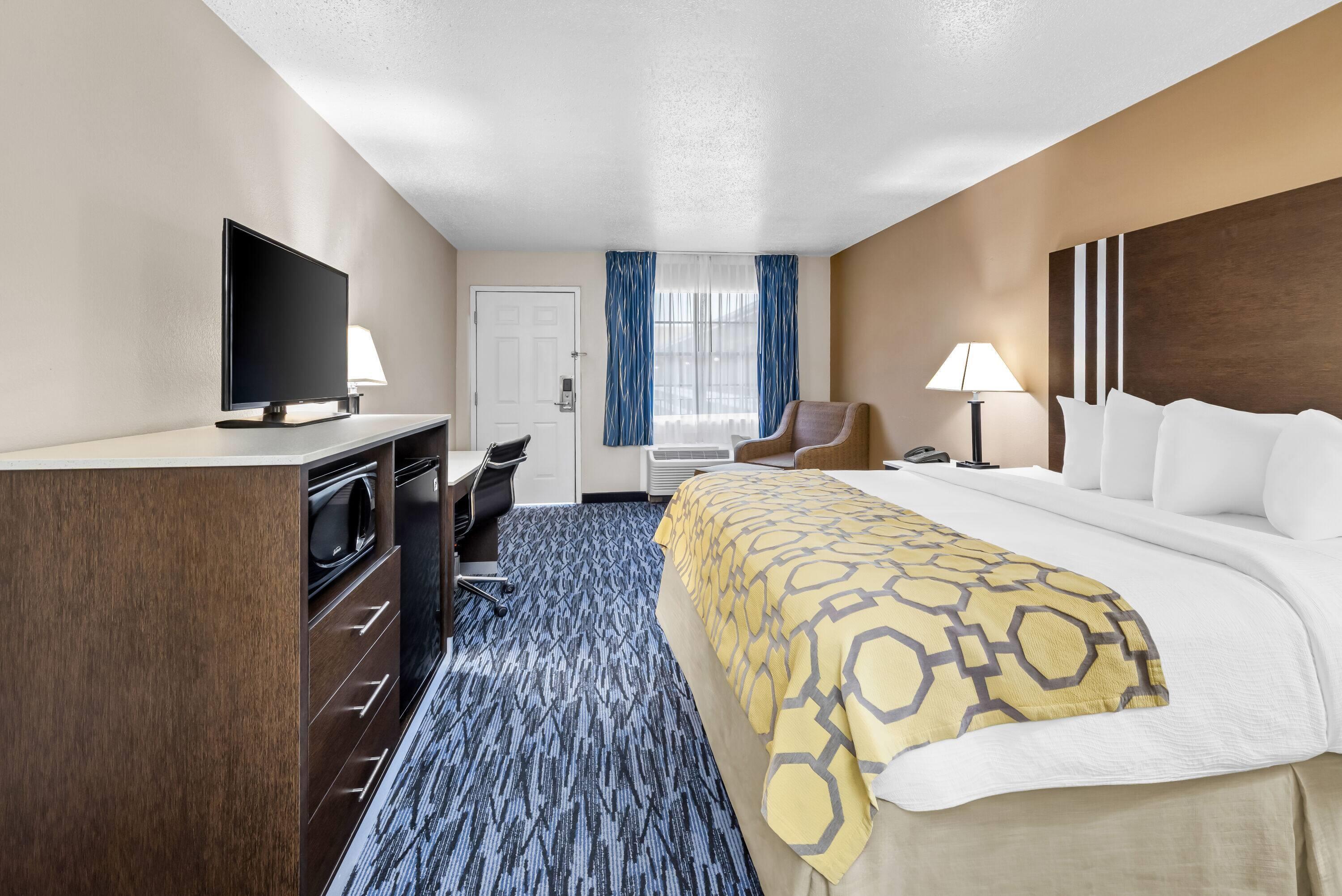 Room King Bed Non Smoking