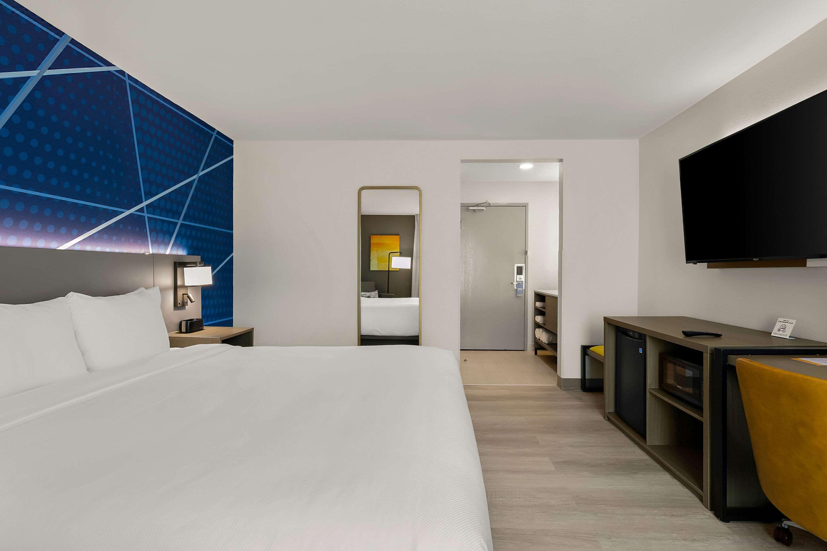 Double King Size Bed