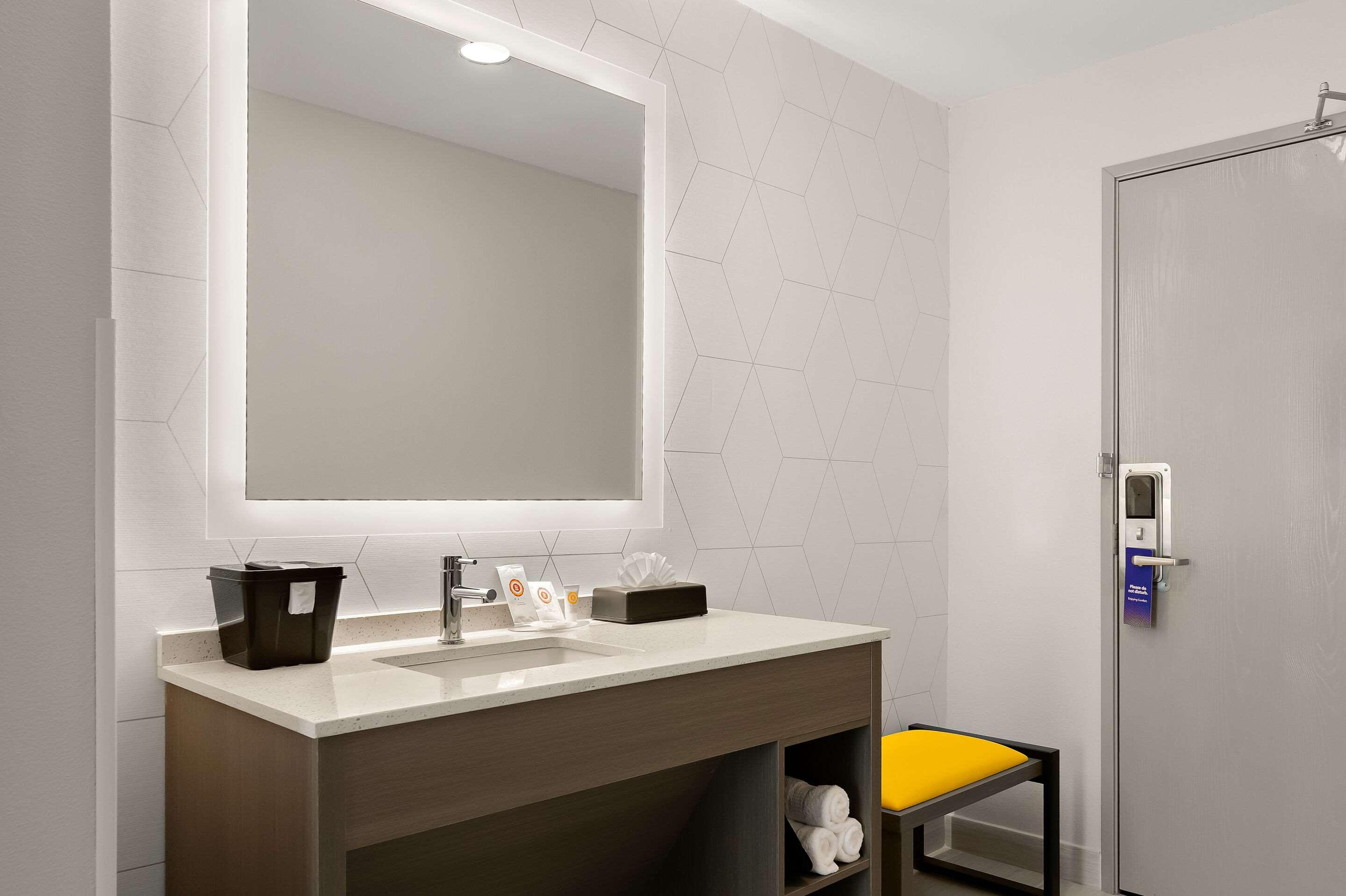 Double Accessible-queen Size Bed