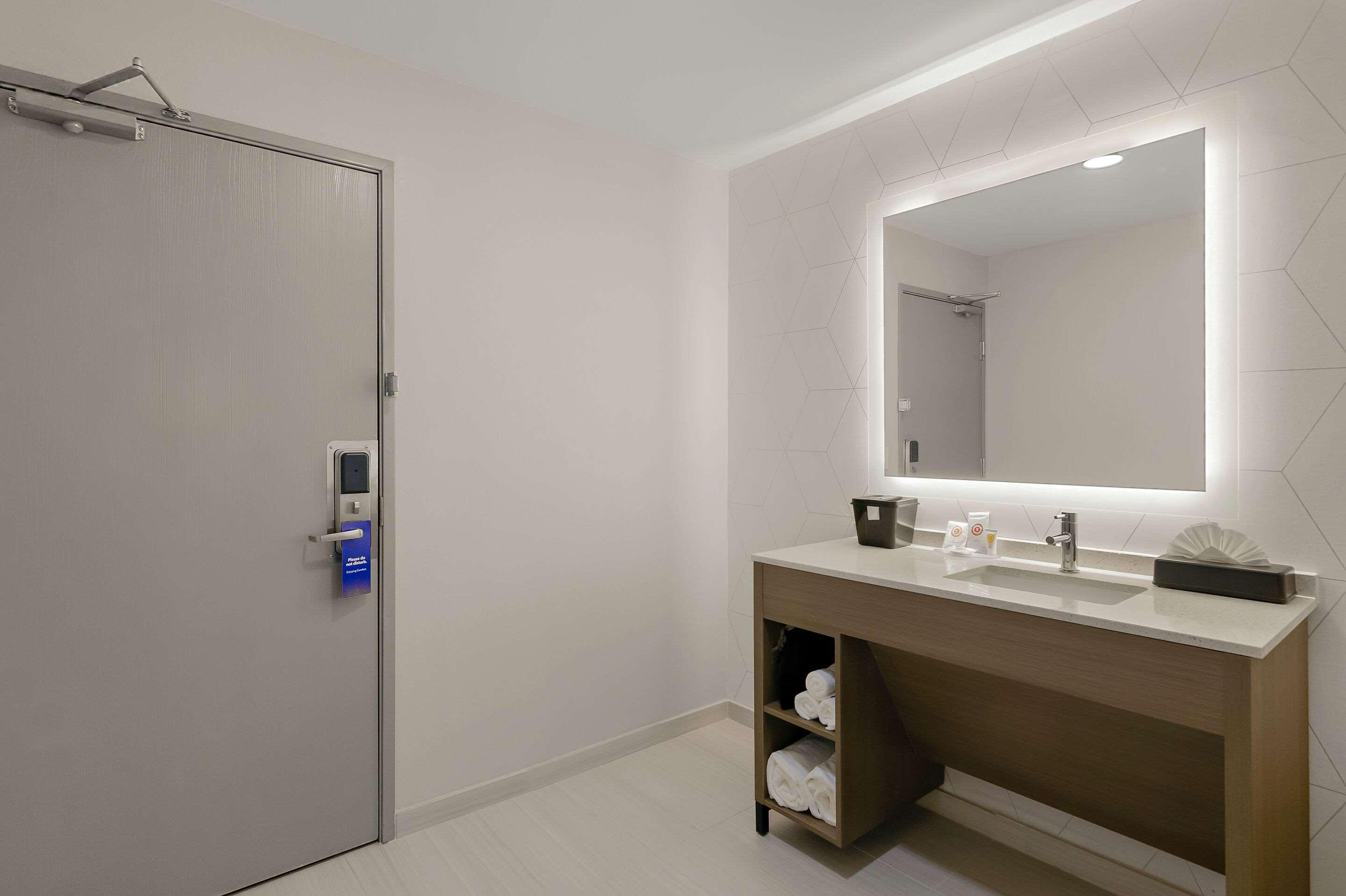 Double Accessible King Size Bed