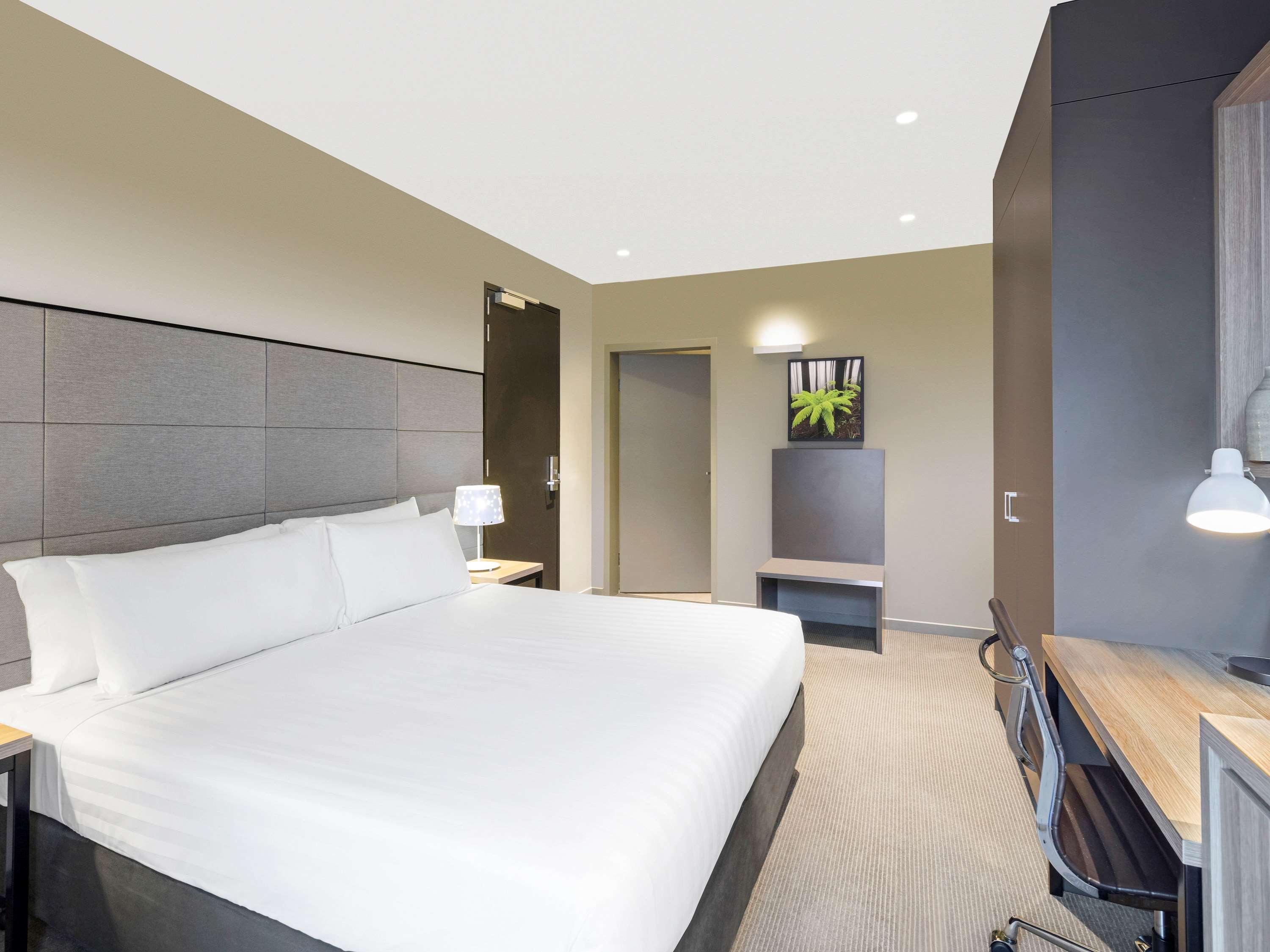 Double Superior King Bed