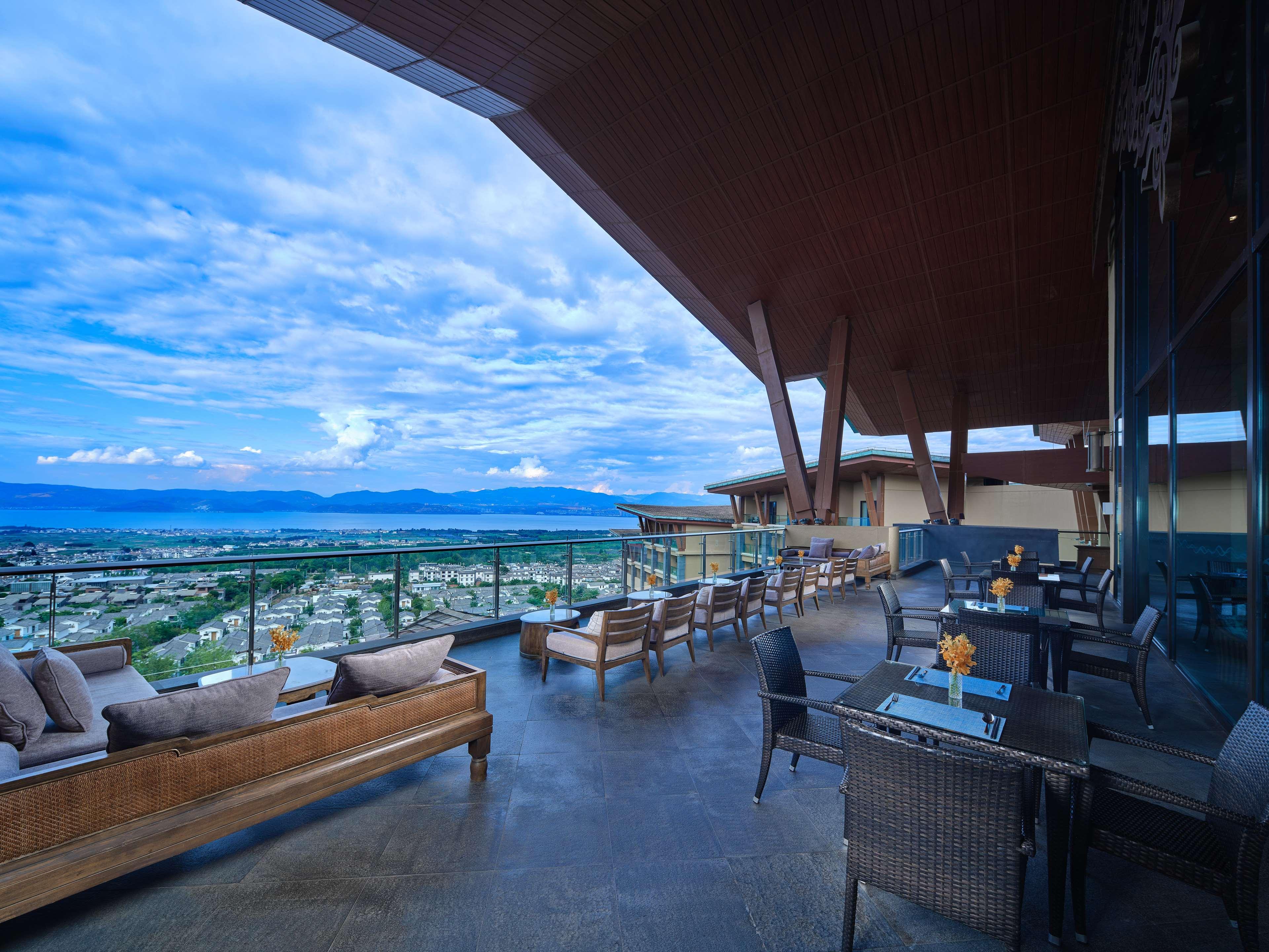 Junior Suite Lake View