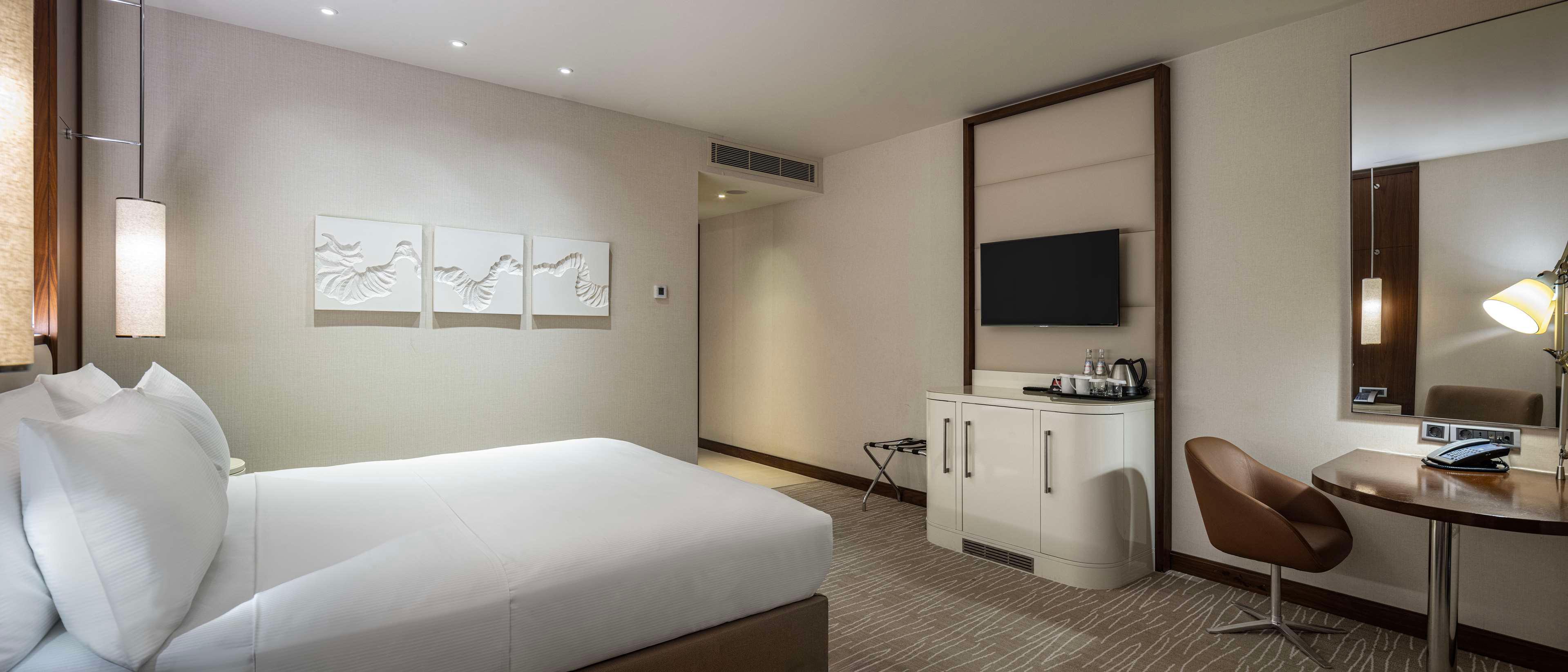 Twin Sea View with Balcony