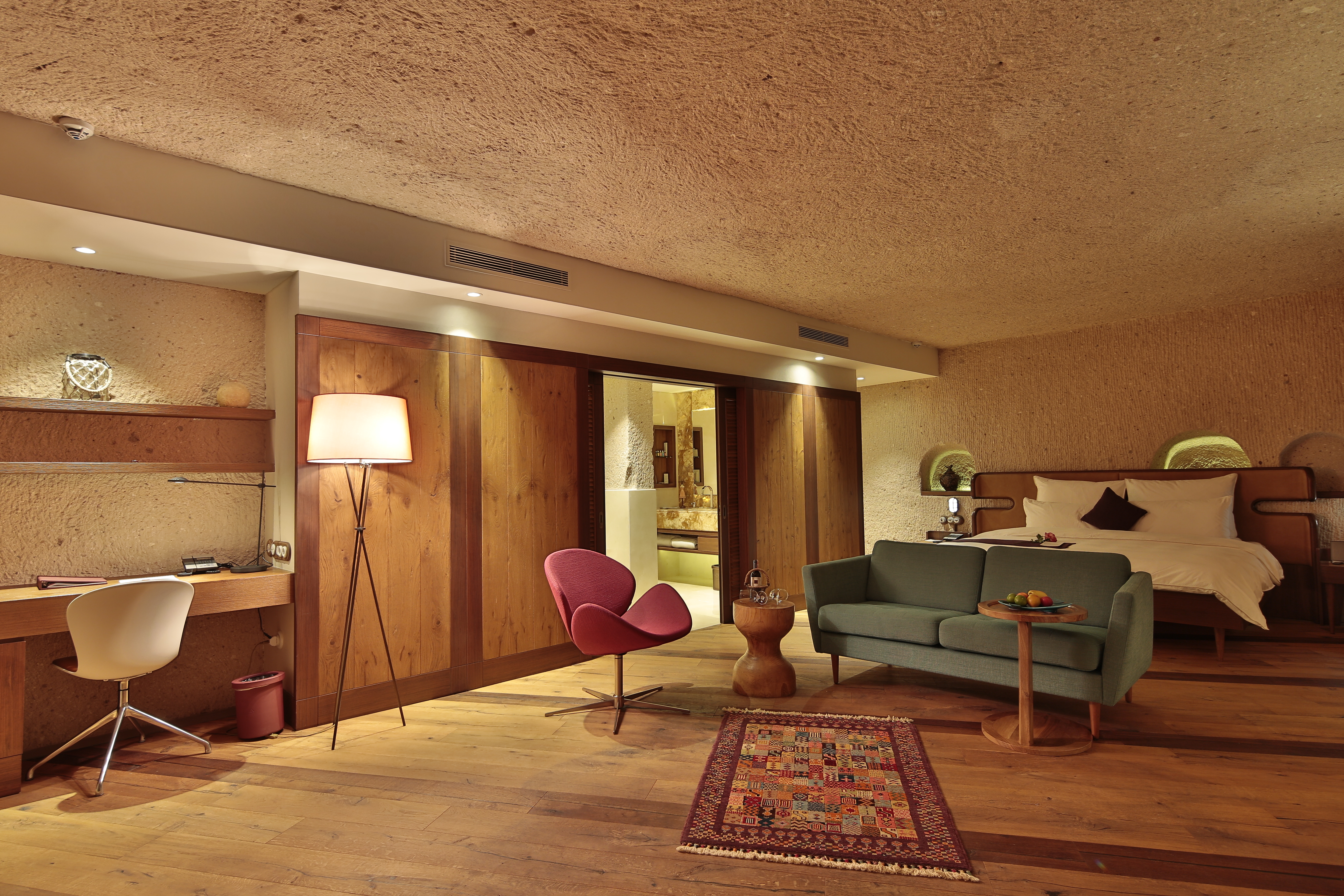 Cave Deluxe King Bed