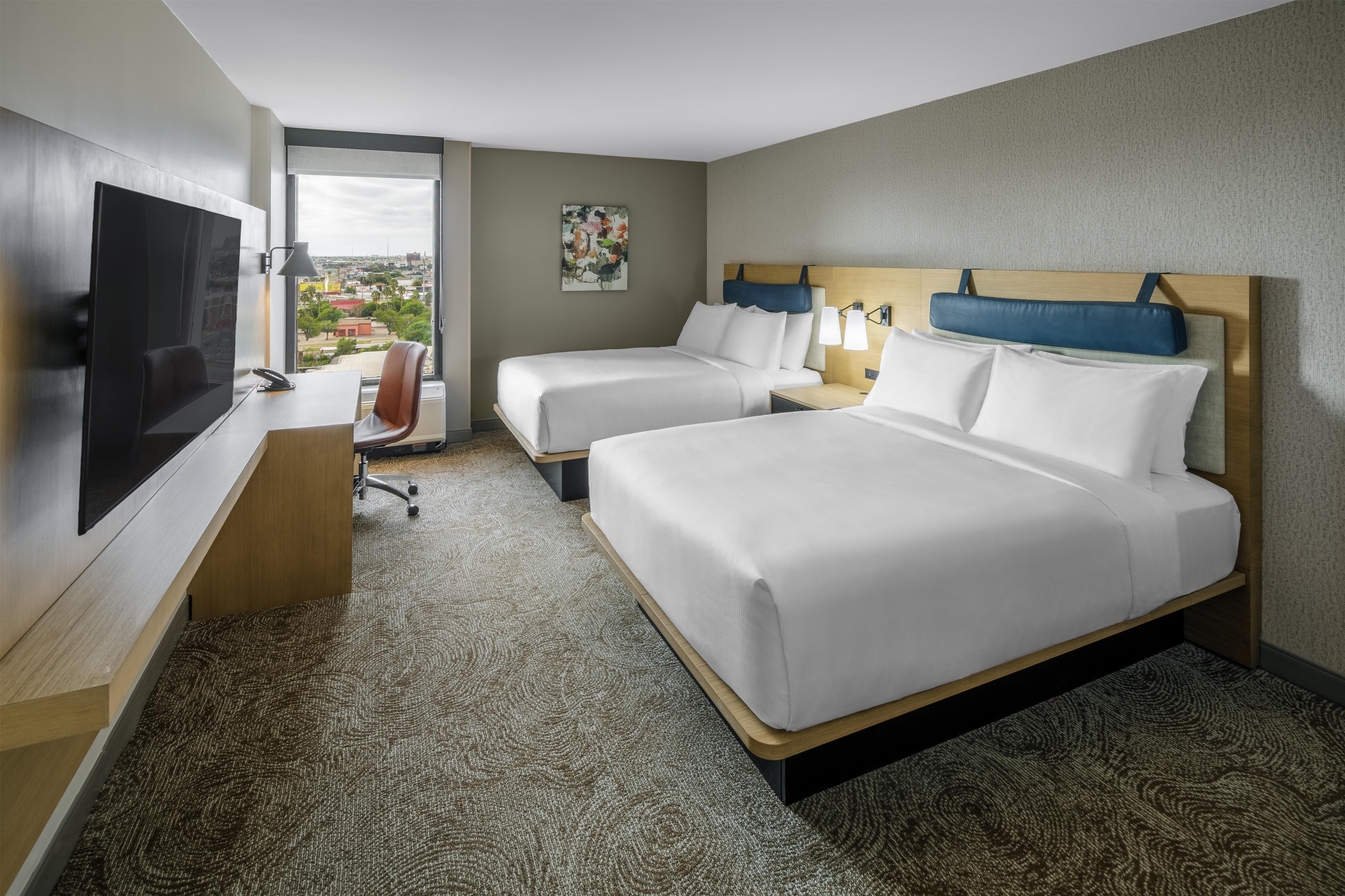 Twin Two Queen Beds