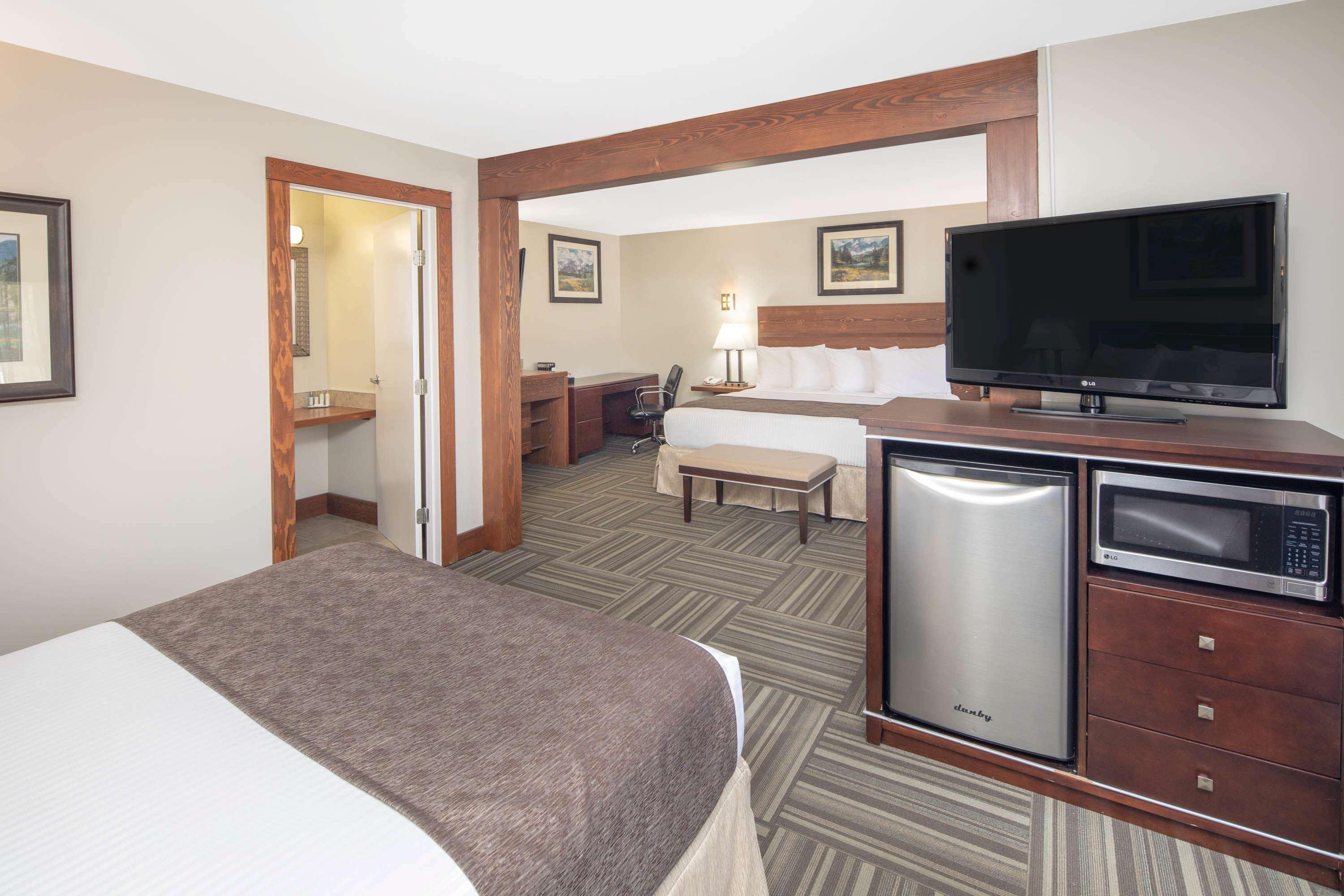 Quadruple Queen Bed Non Smoking