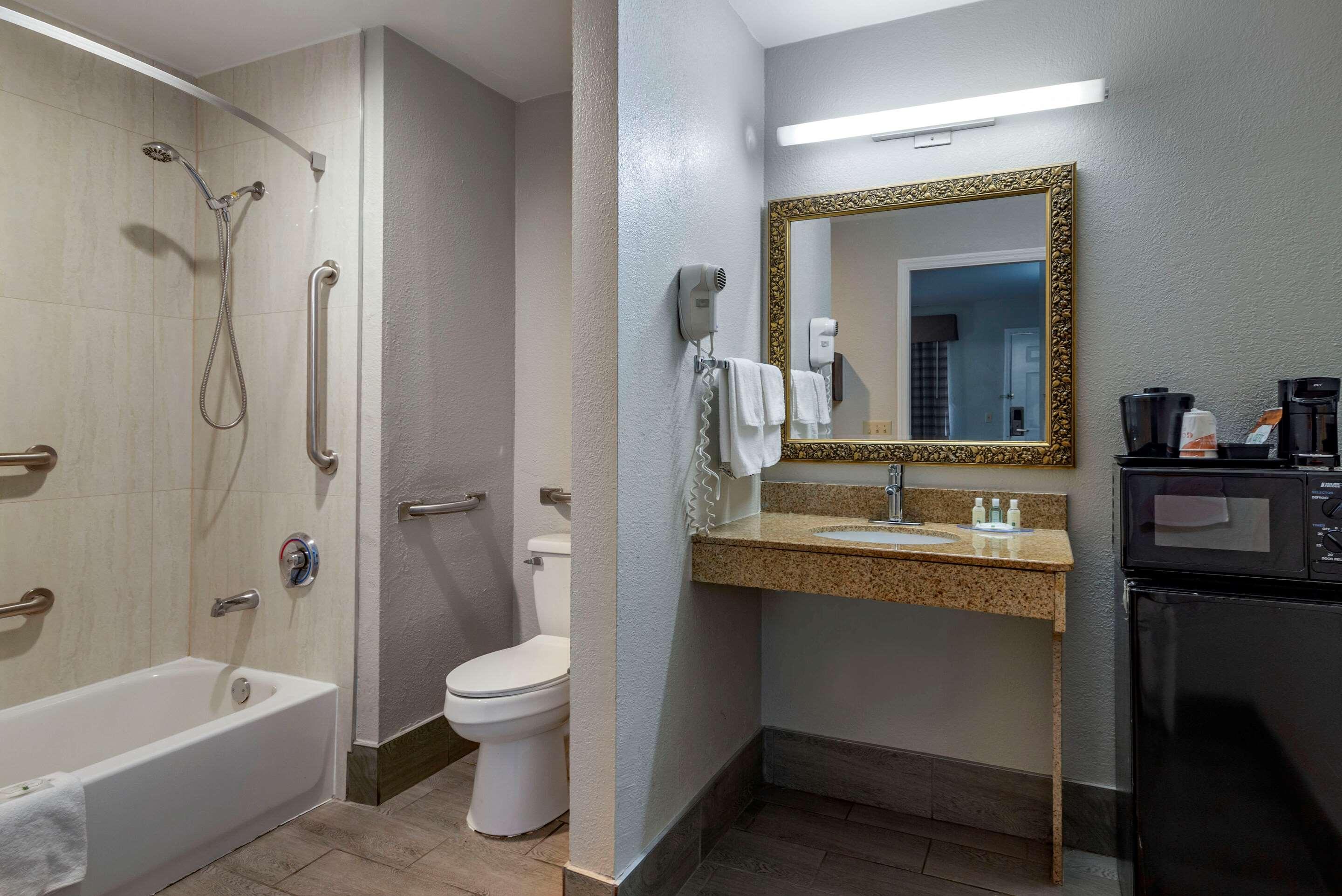 Double Accessible King Size Bed