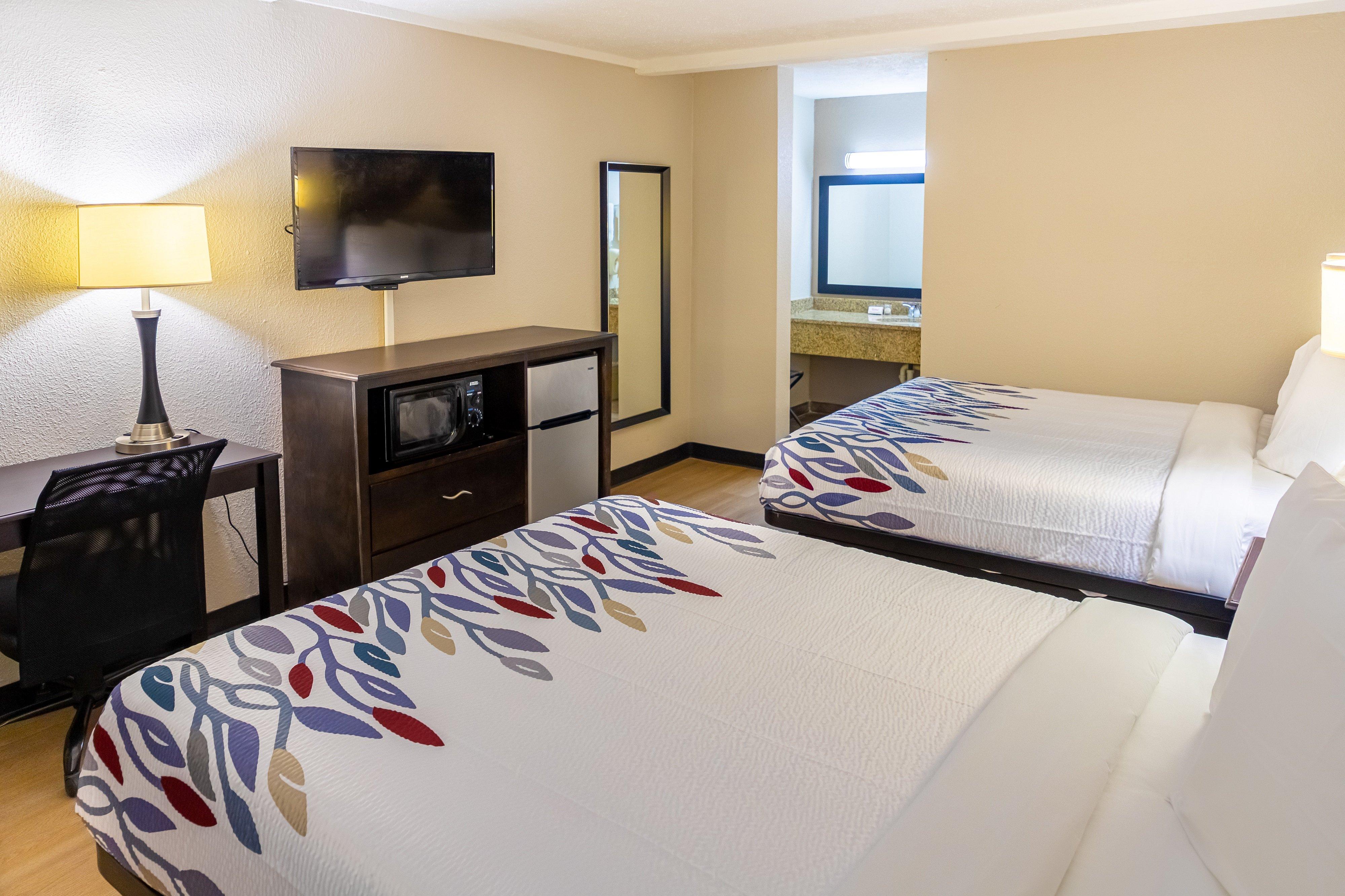 Double Deluxe Two Queen Beds