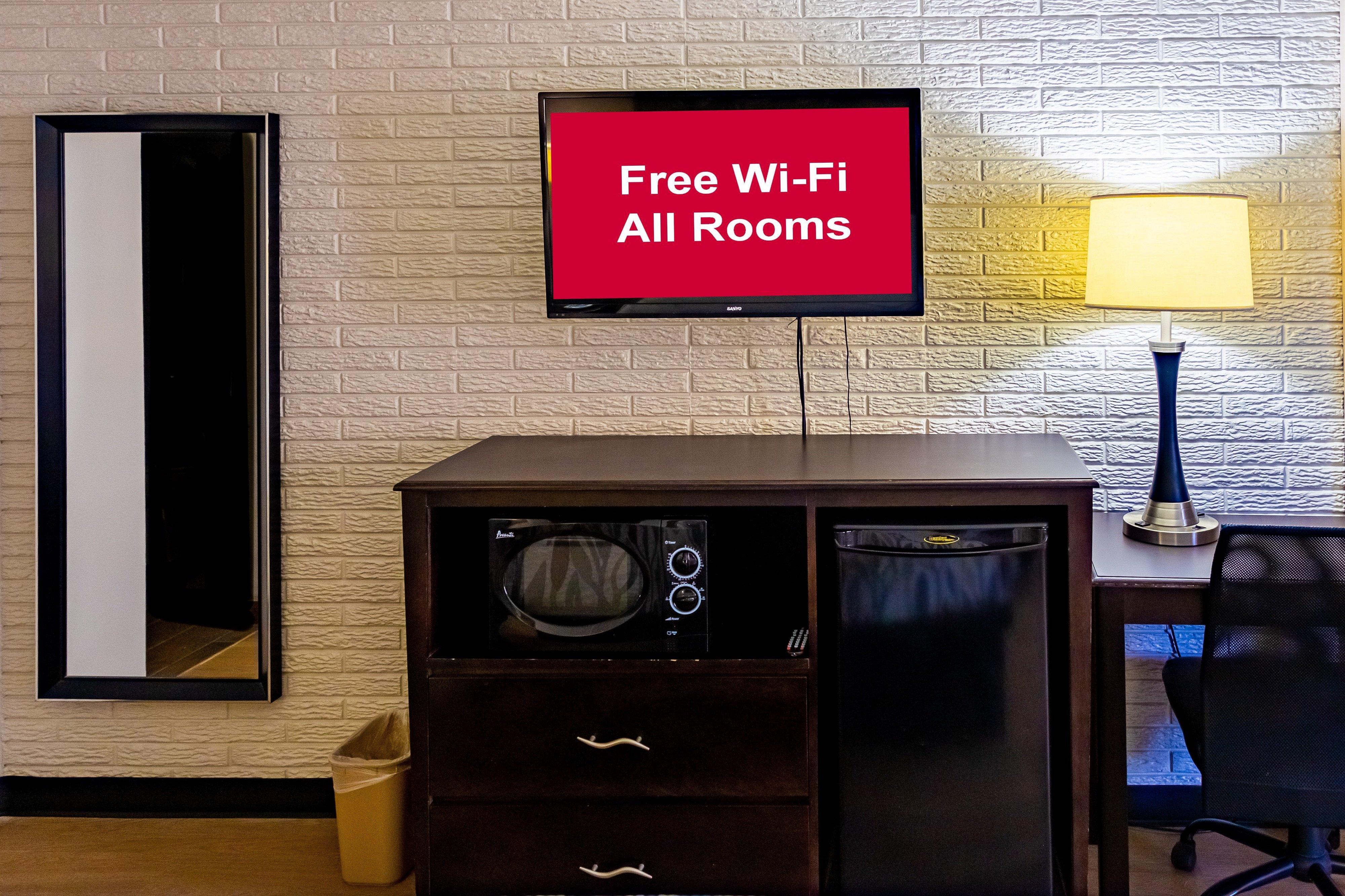 Double Deluxe Two Queen Beds