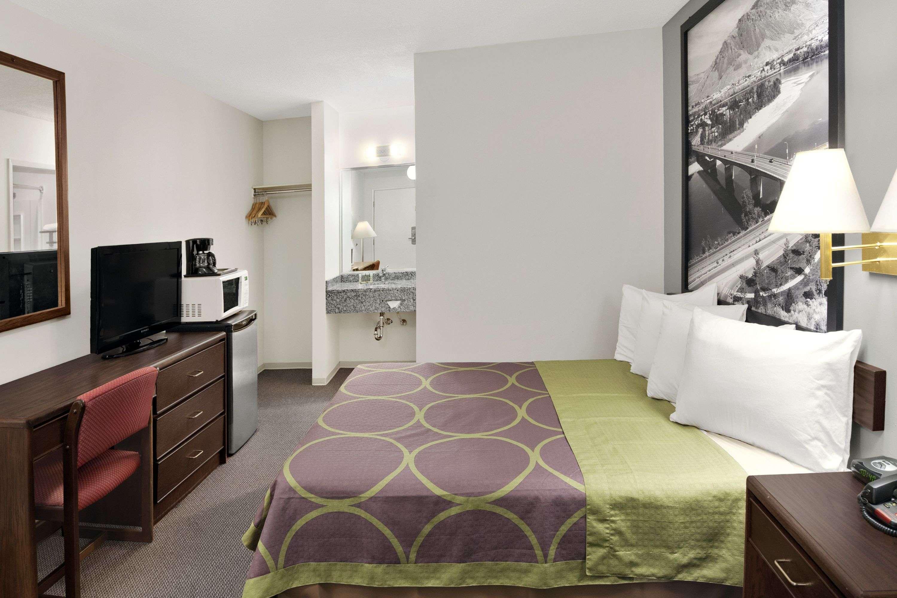 Double Queen Size Bed