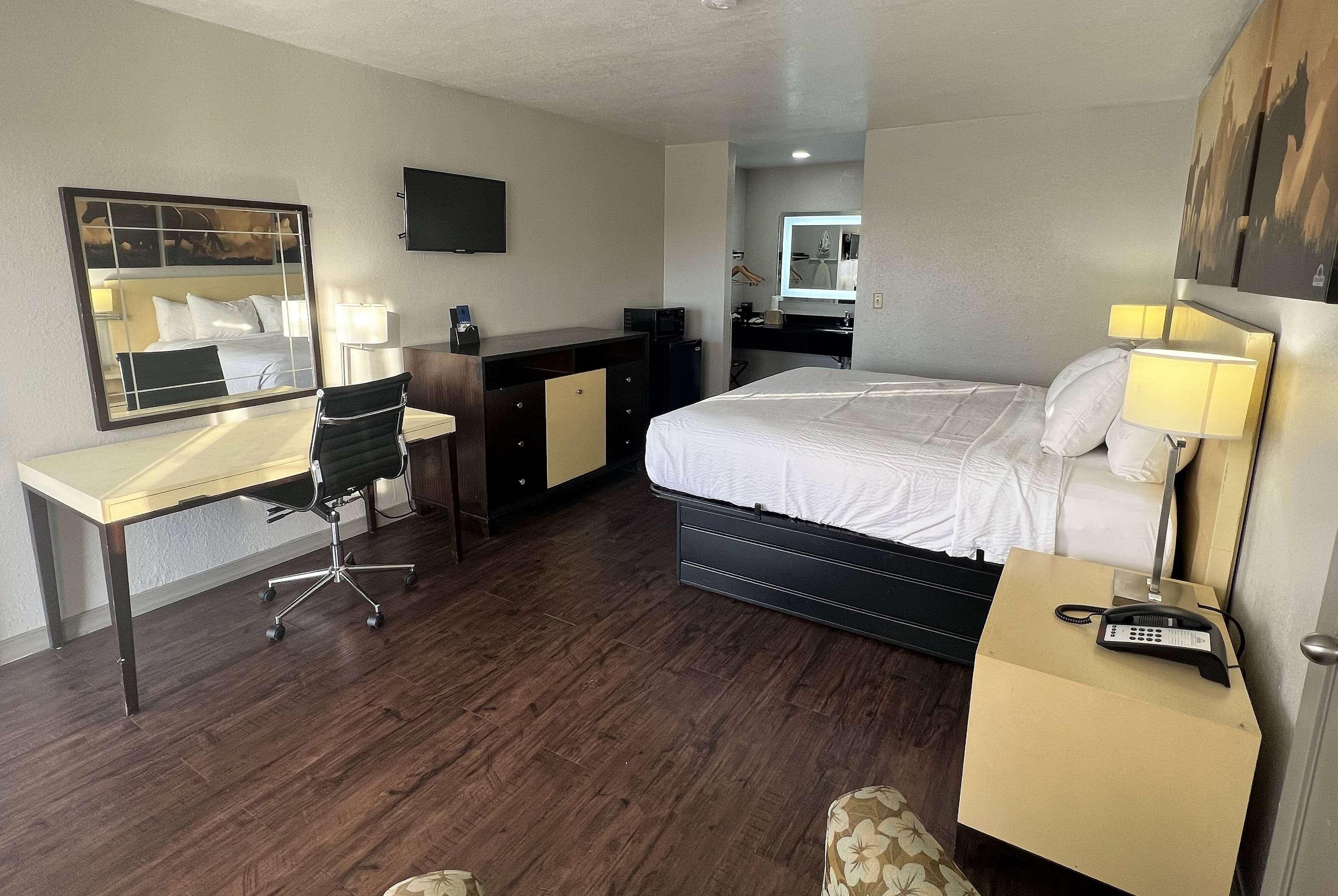 Double King Size Bed