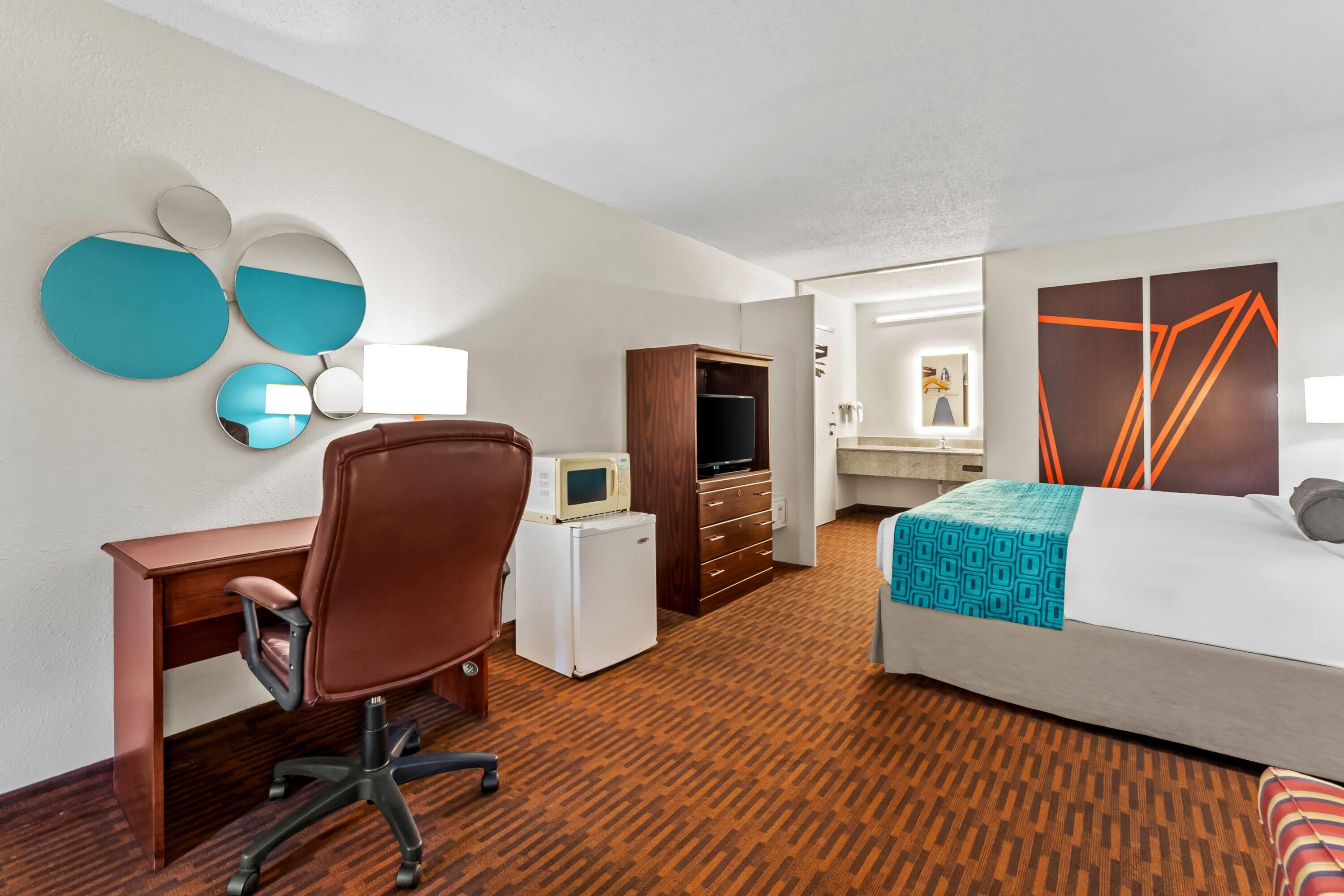 Room King Bed Non Smoking