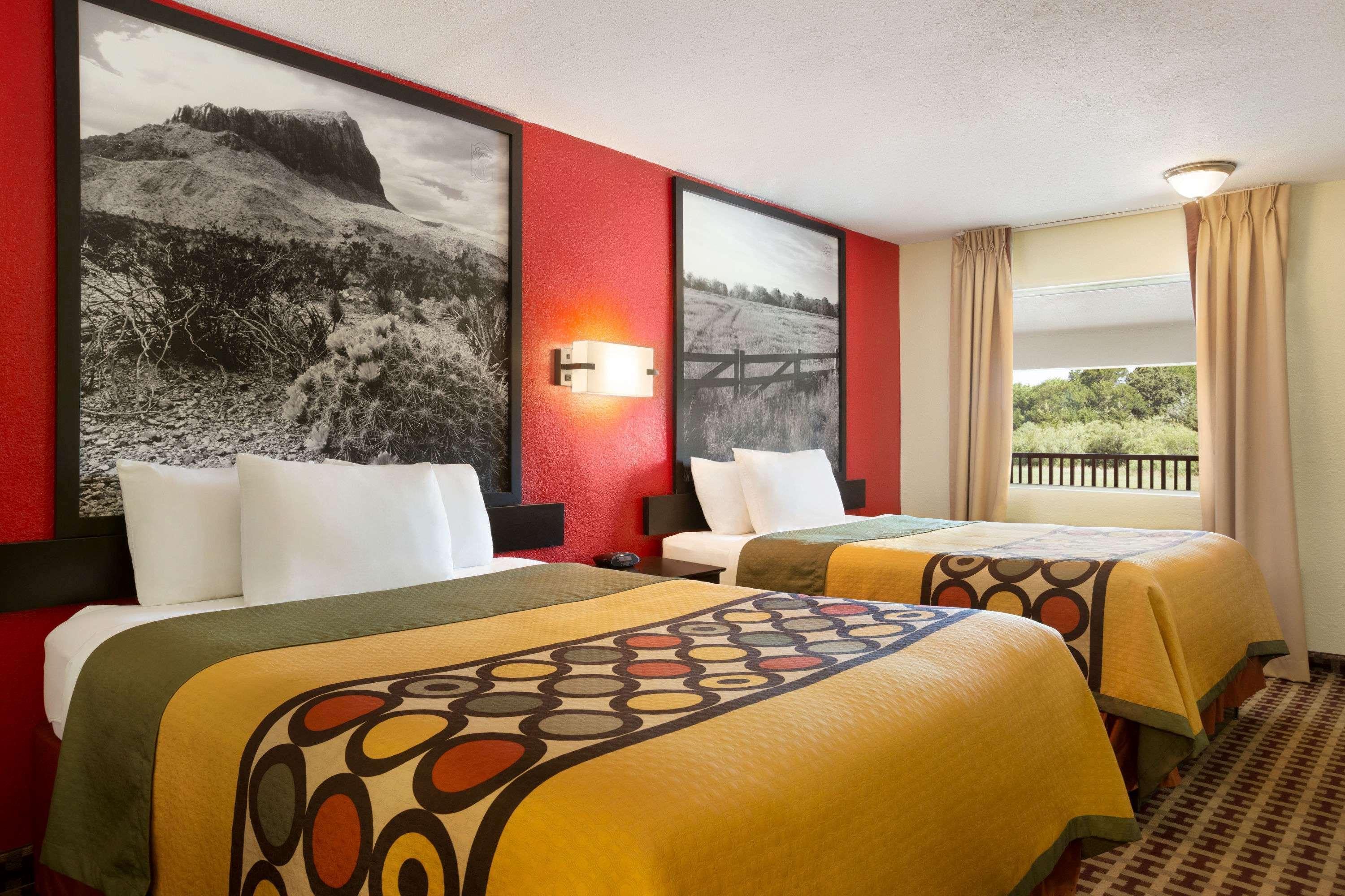 Quadruple Two Queen Beds