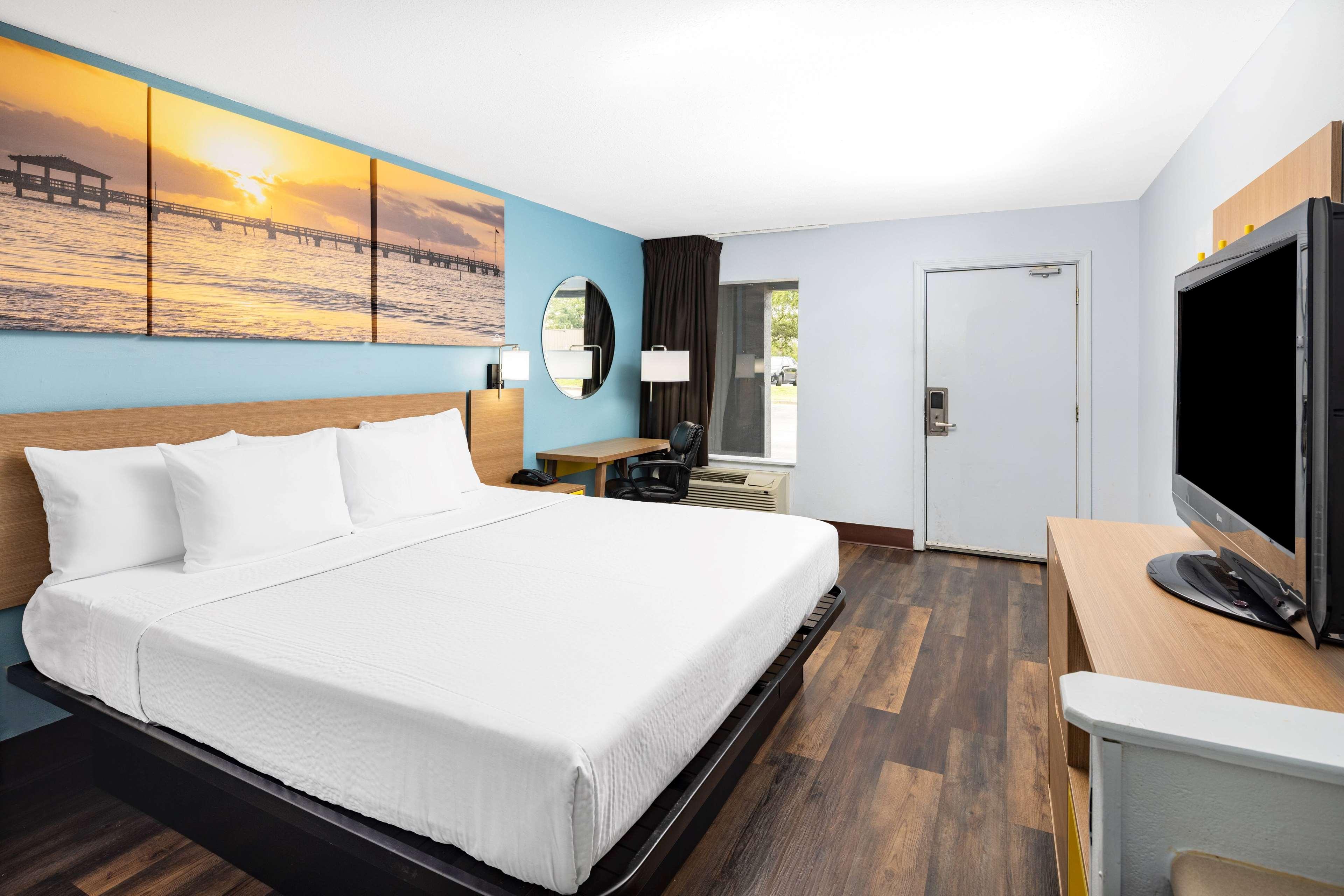 Double King Size Bed