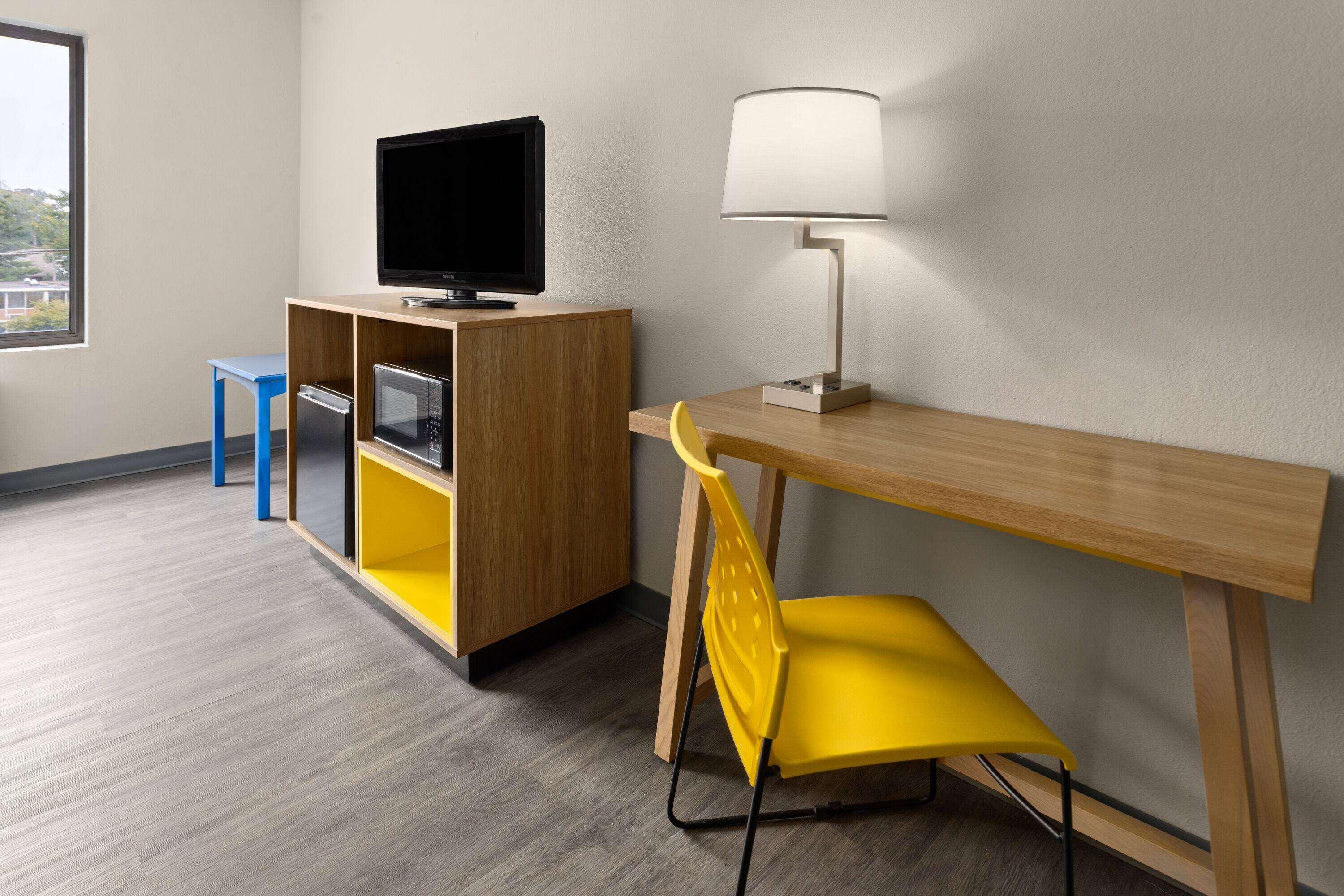 Suite Two Queen Beds Non Smoking