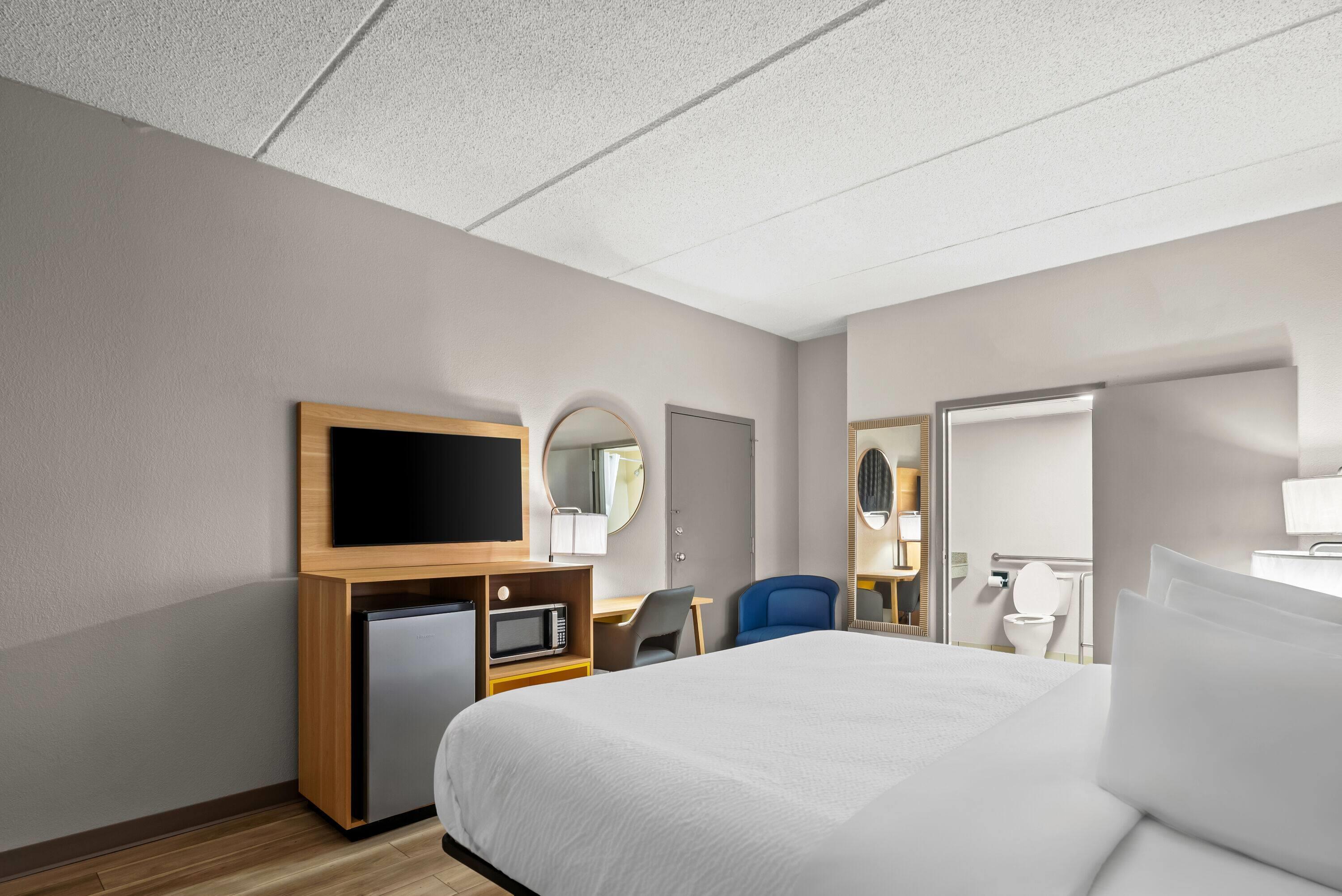 Double King Bed Non Smoking