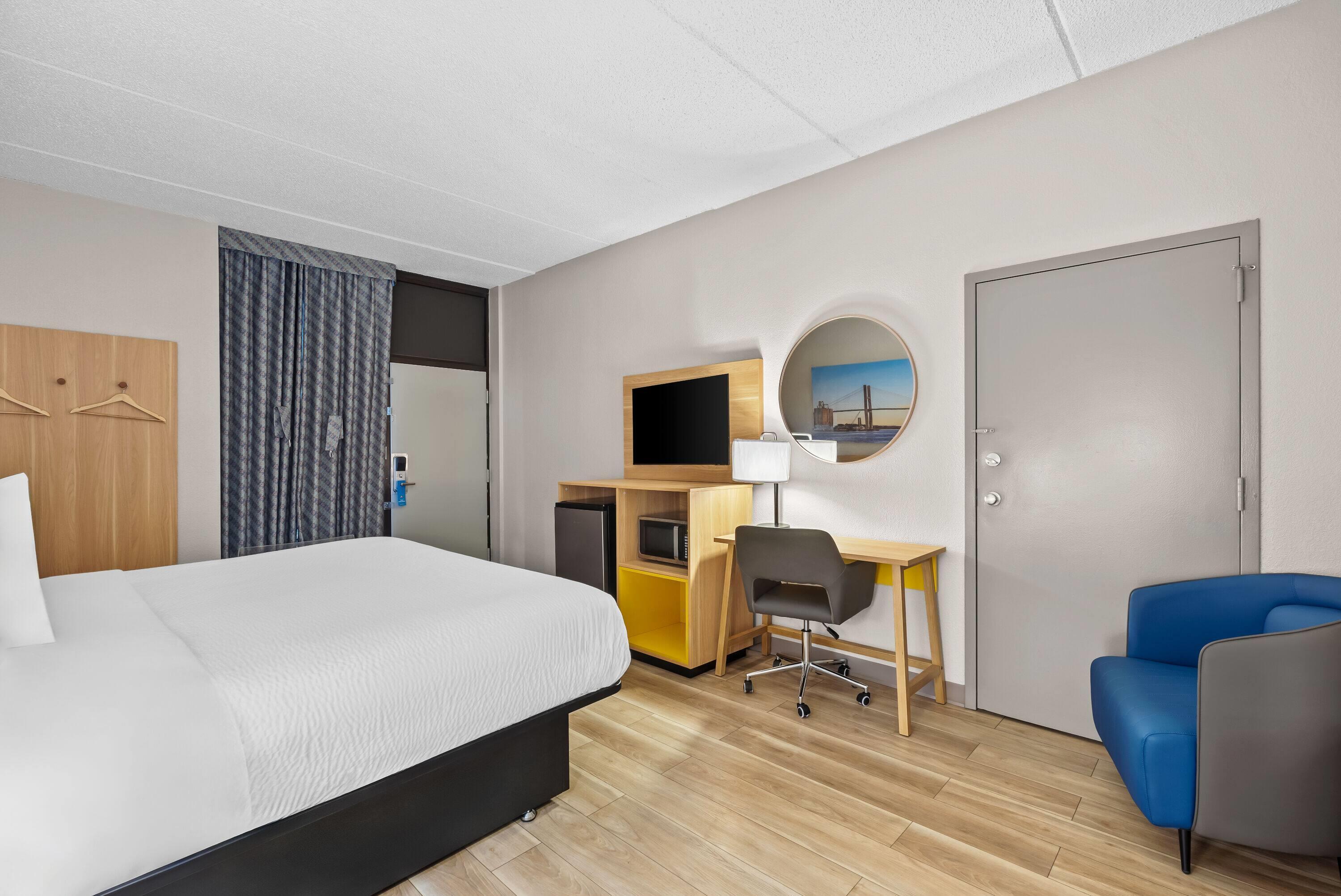 Double King Bed Non Smoking