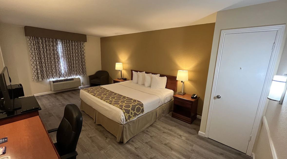 Triple King Size Bed