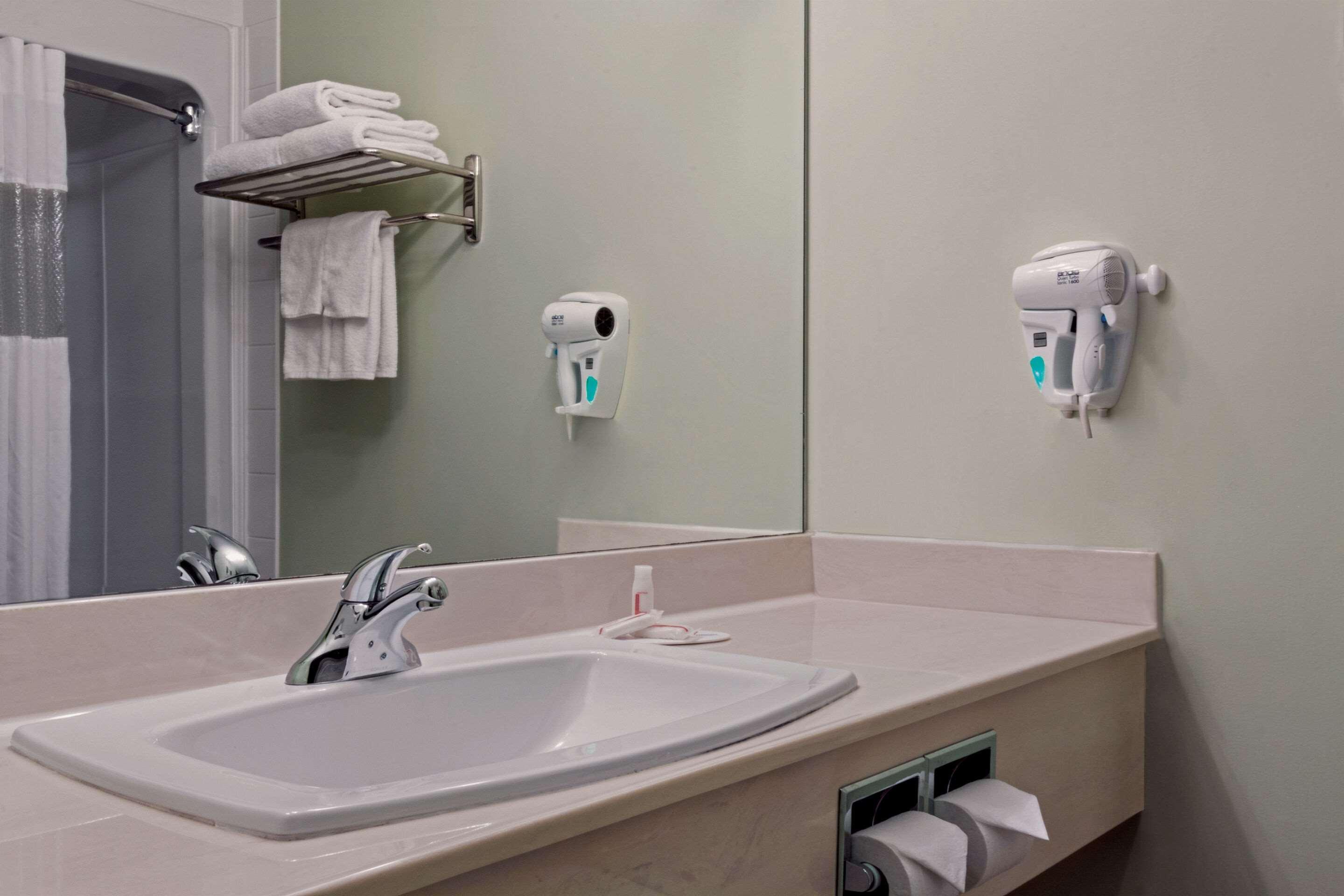 Double Queen Size Bed