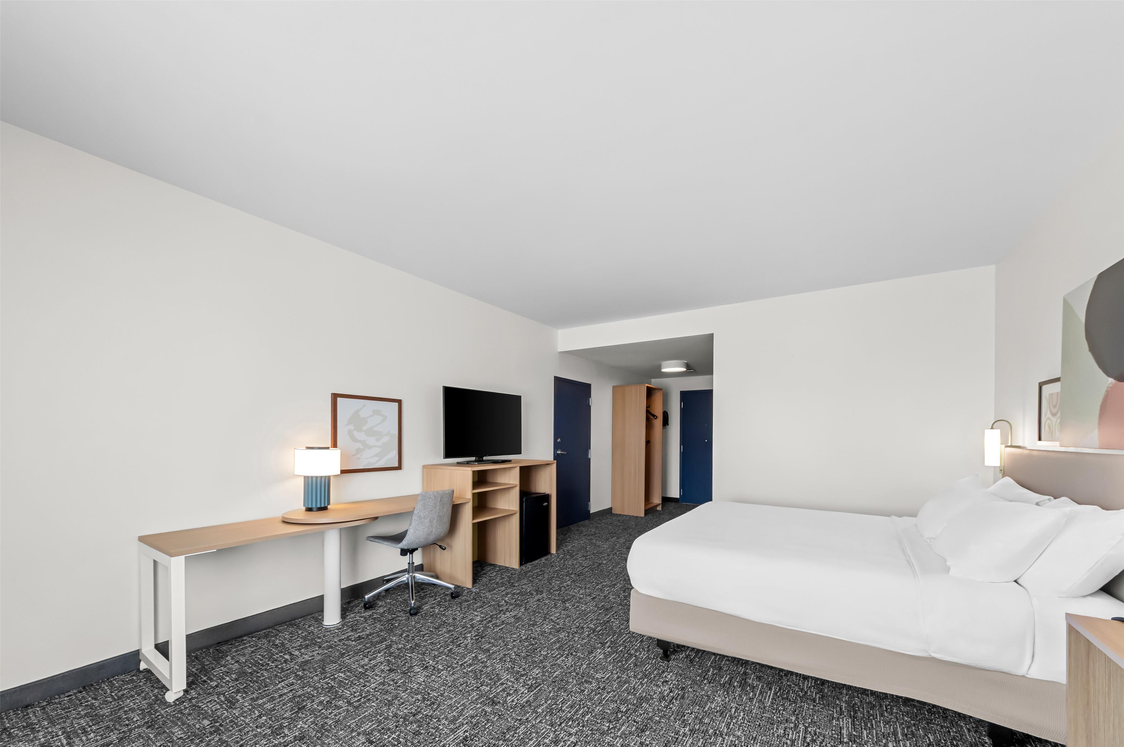 Double Accessible King Size Bed