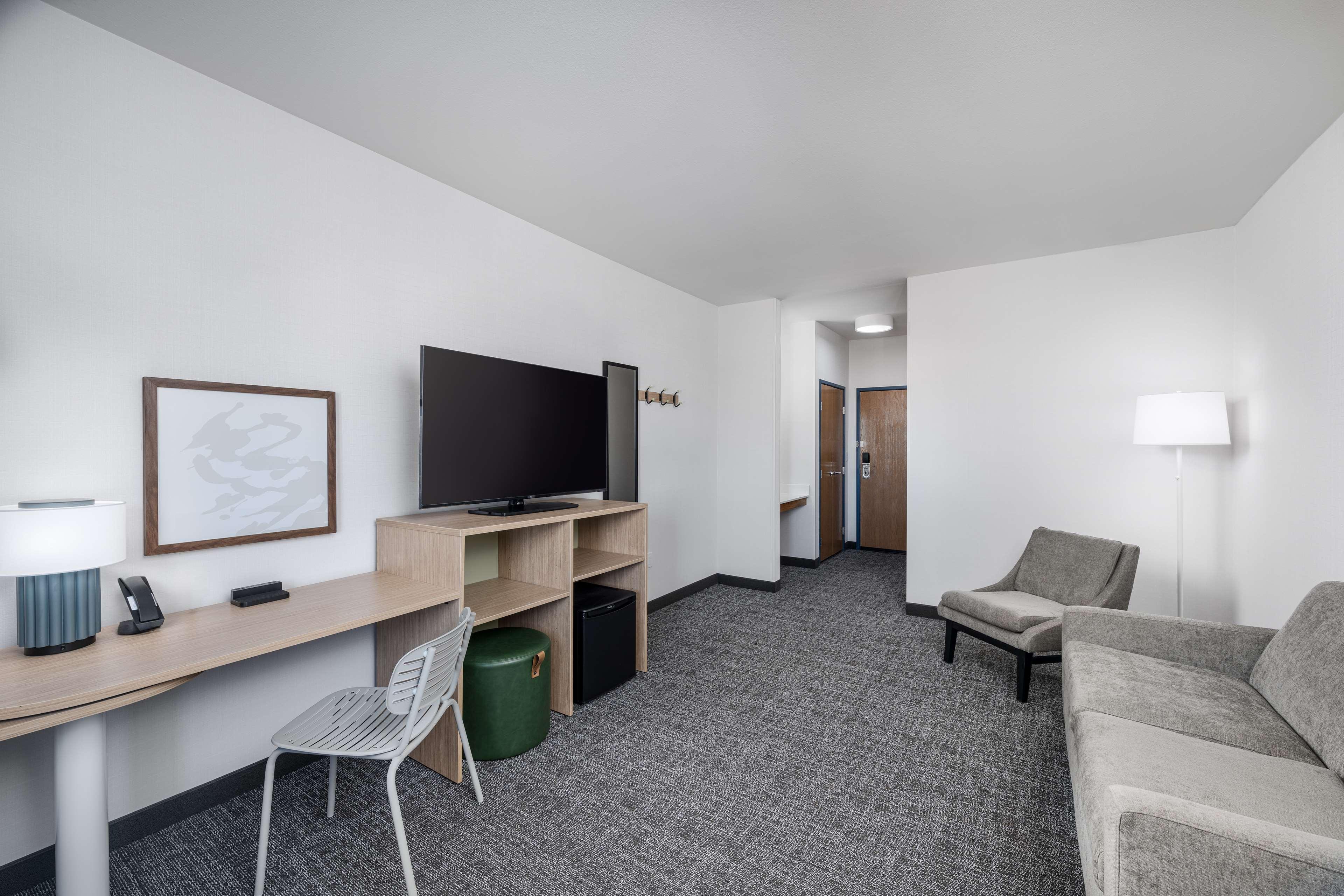 Suite Two Queen Beds