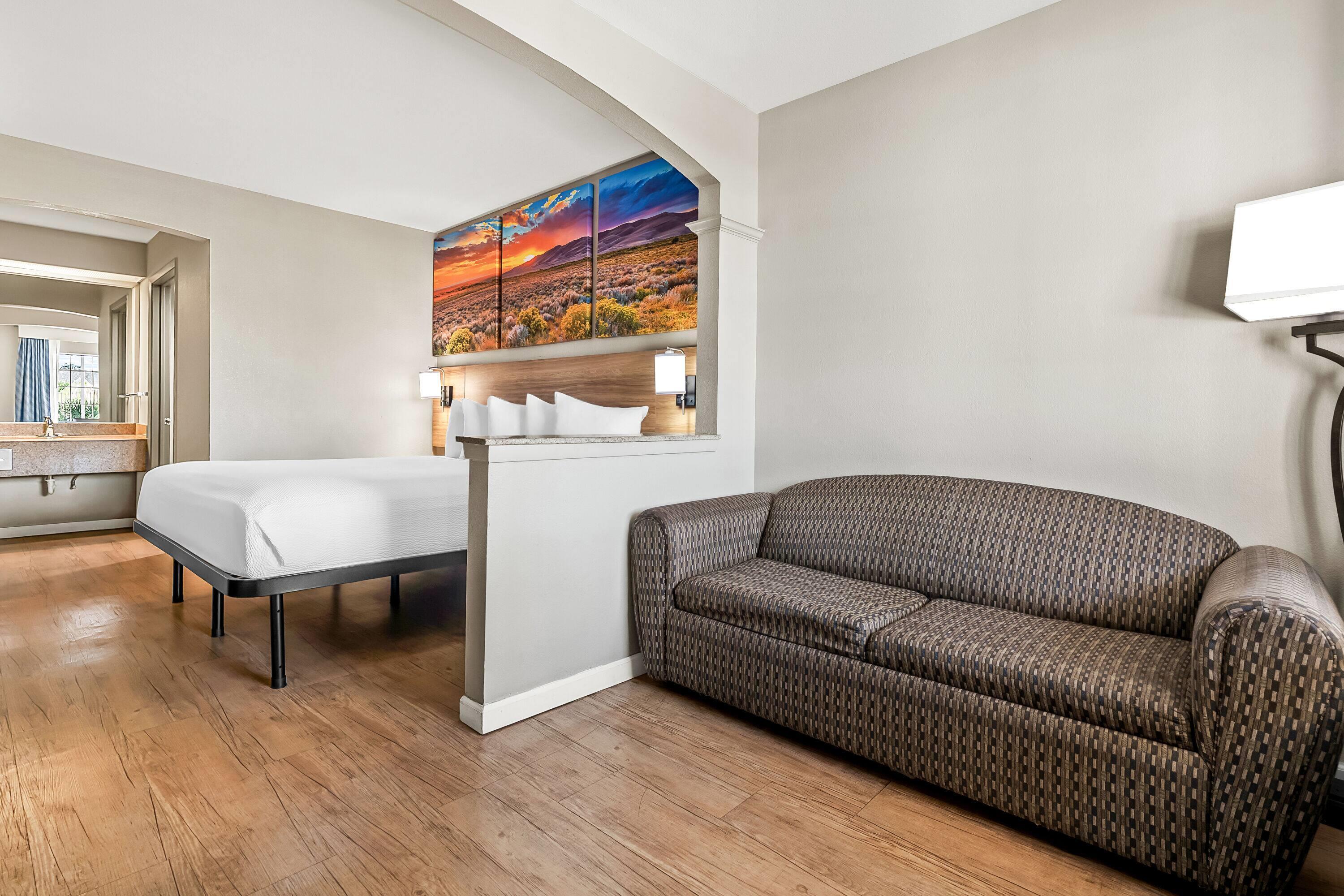 Suite King Bed Non Smoking