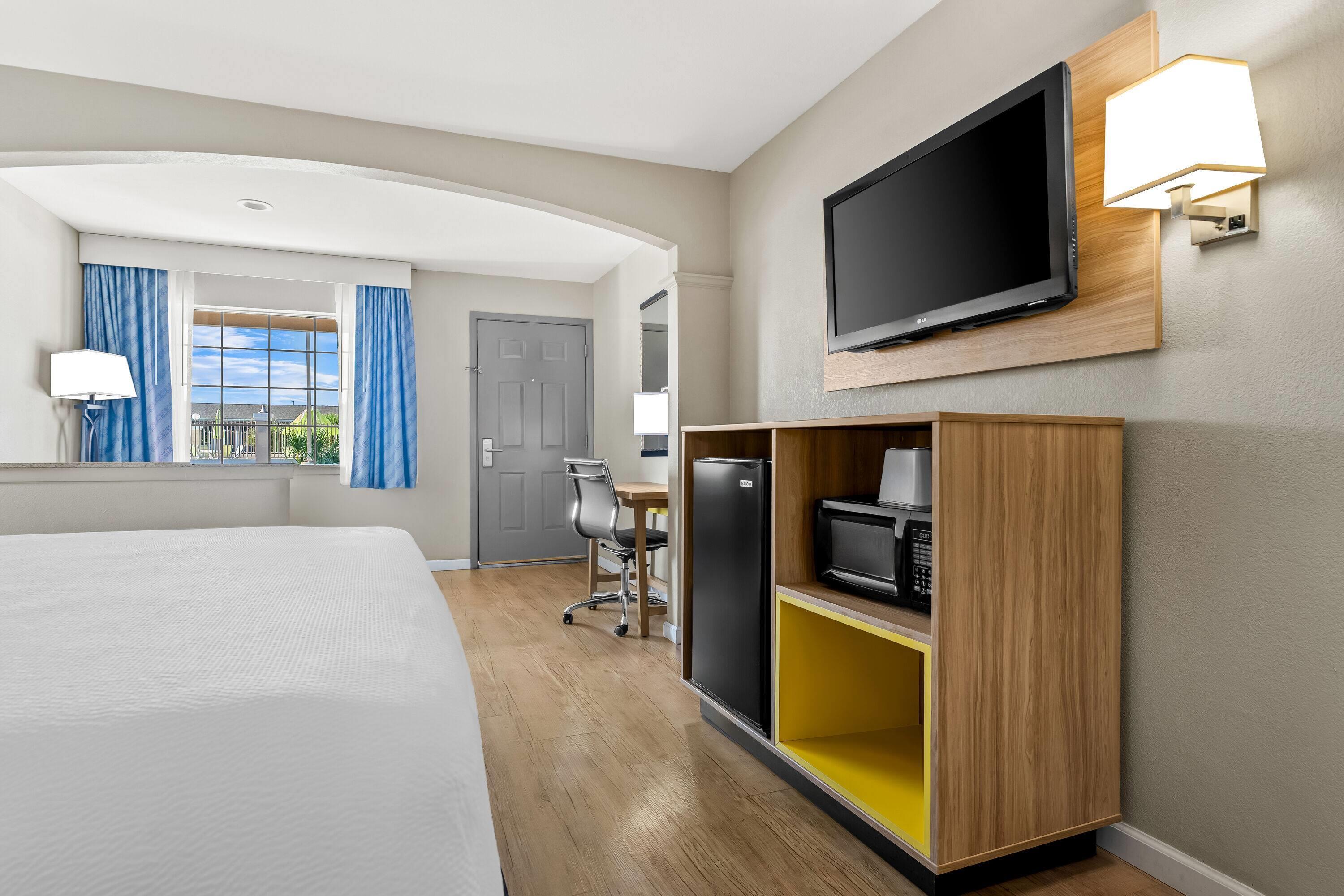 Suite King Bed Non Smoking