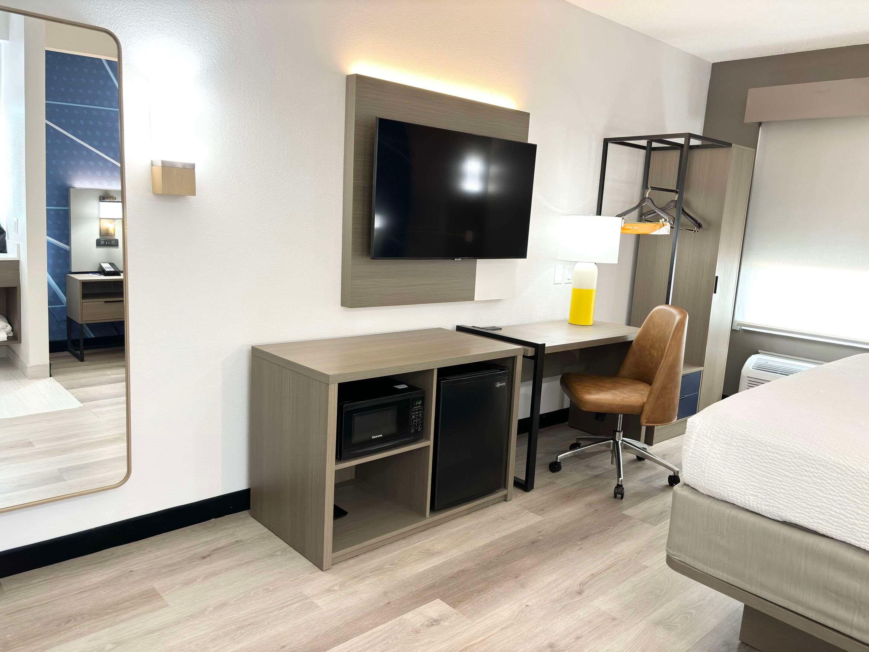 Double King Size Bed