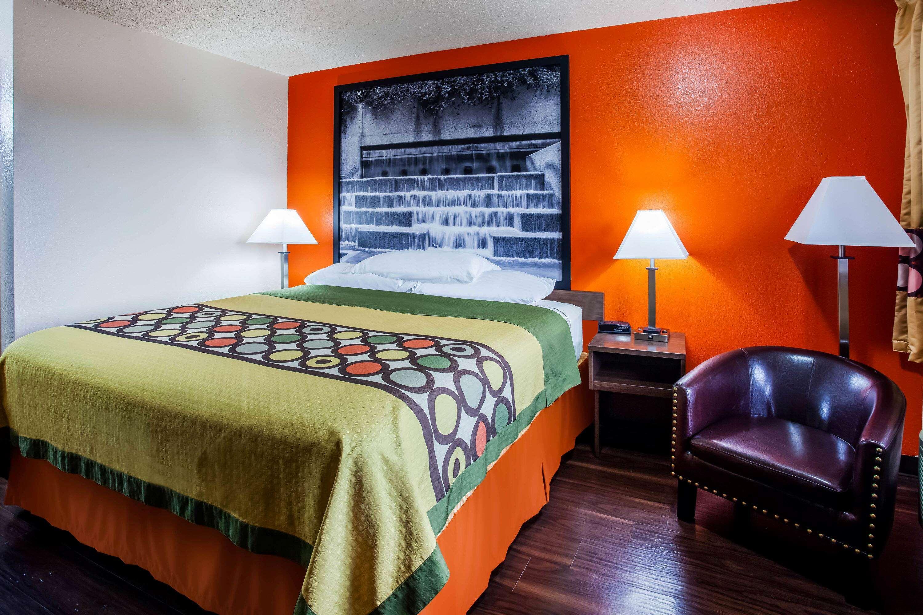 Double King Bed Non Smoking