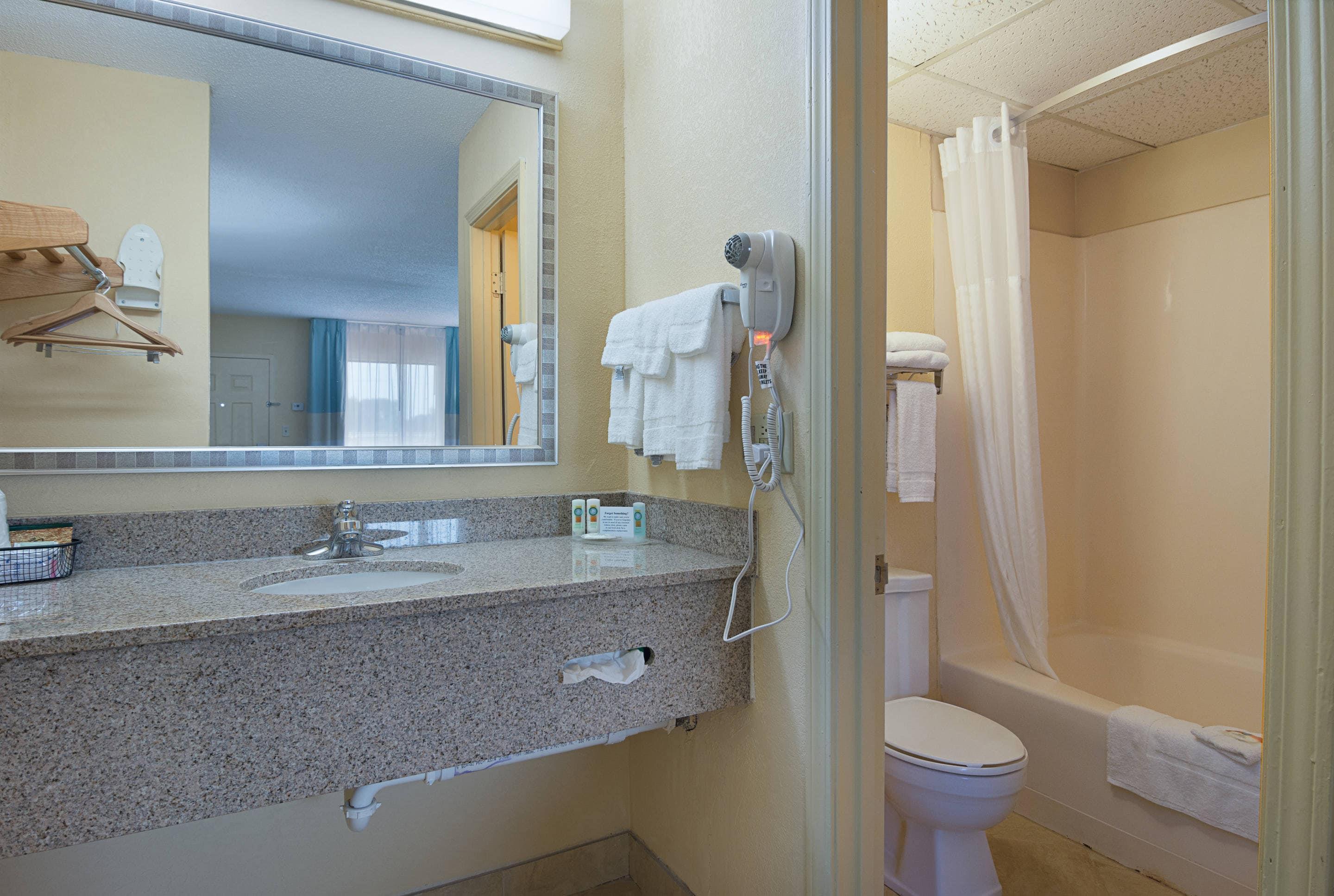 Double Two Queen Beds Non Smoking