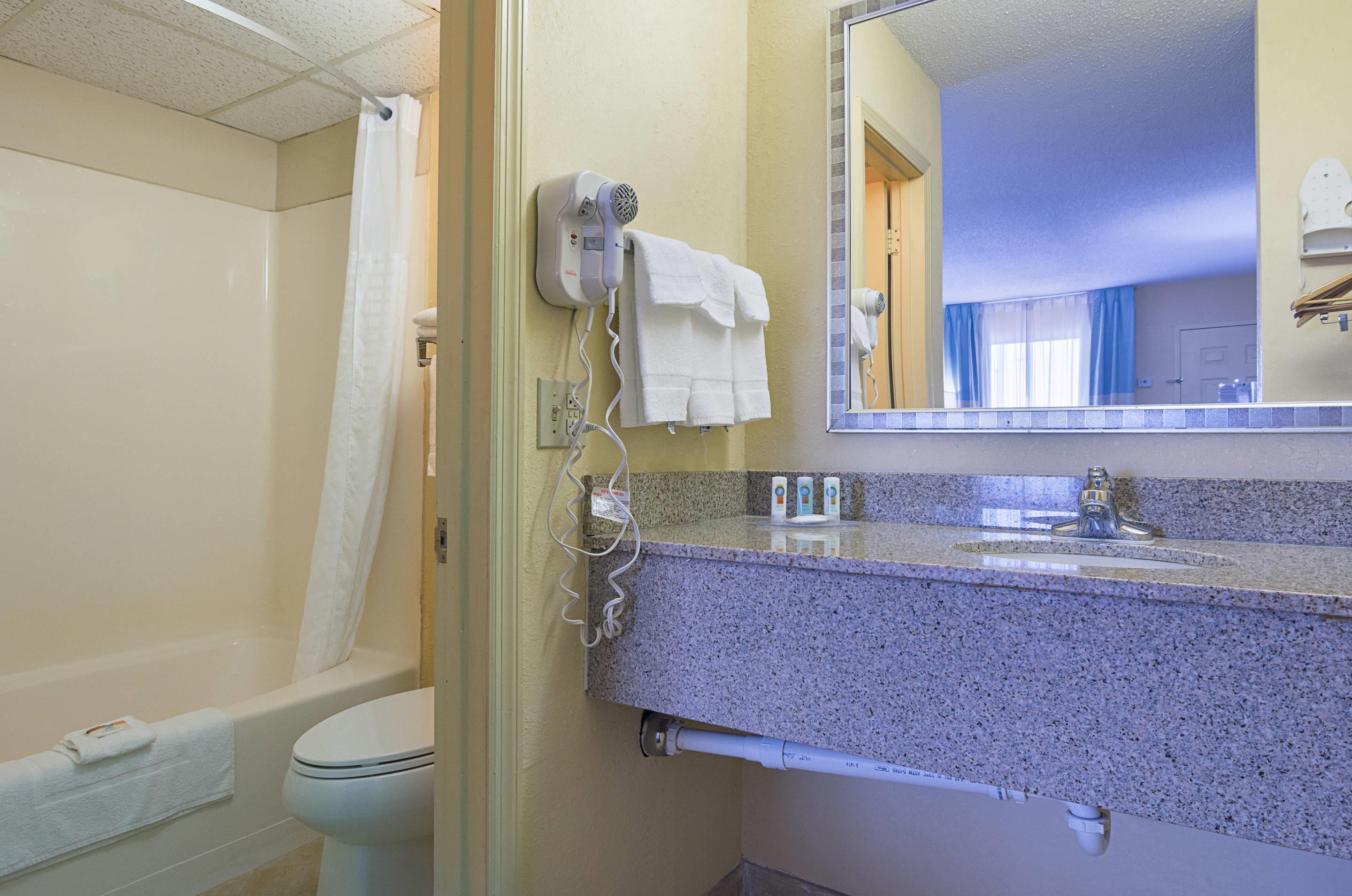 Double King Bed Non Smoking