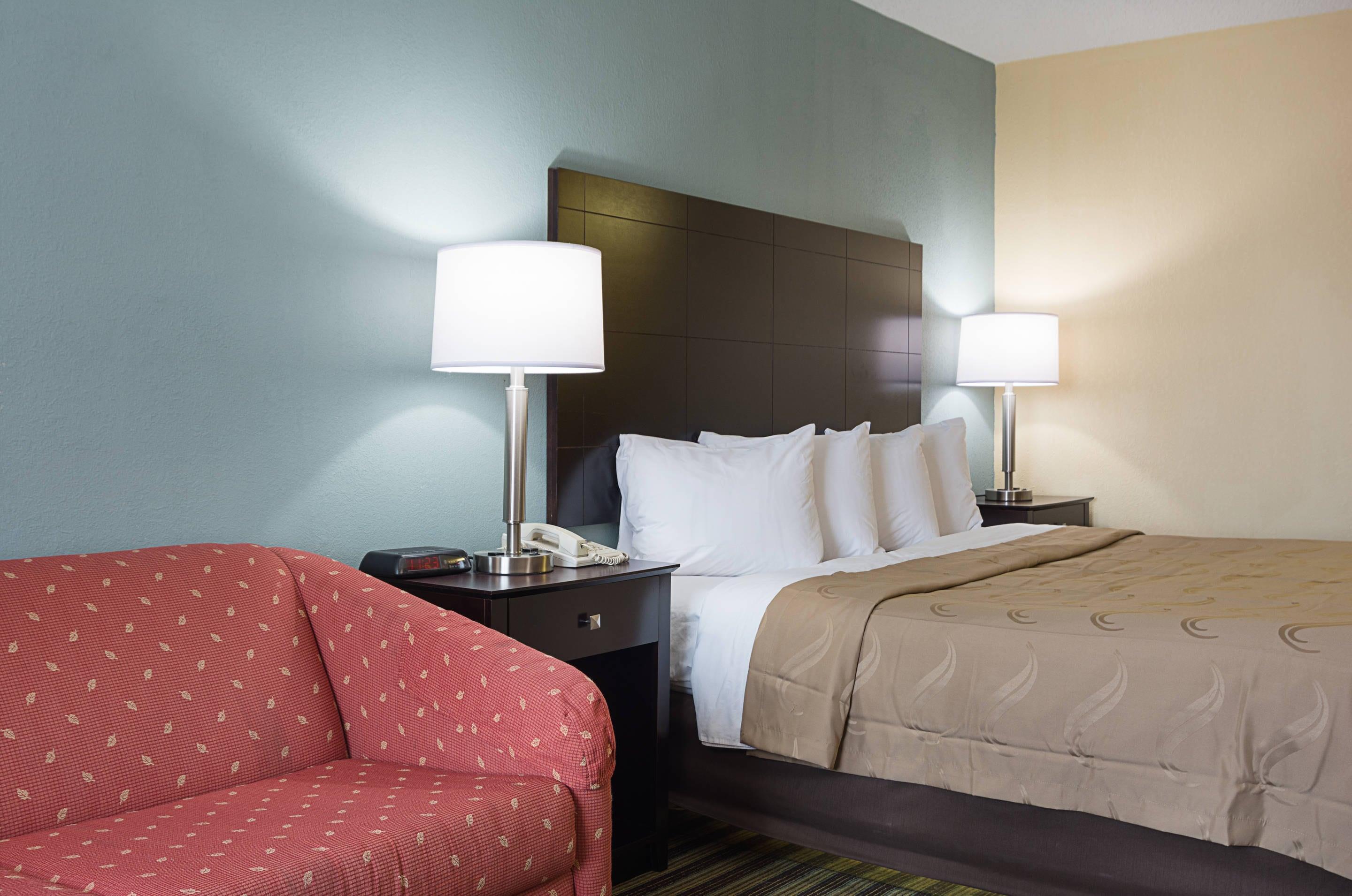 Double King Bed Non Smoking