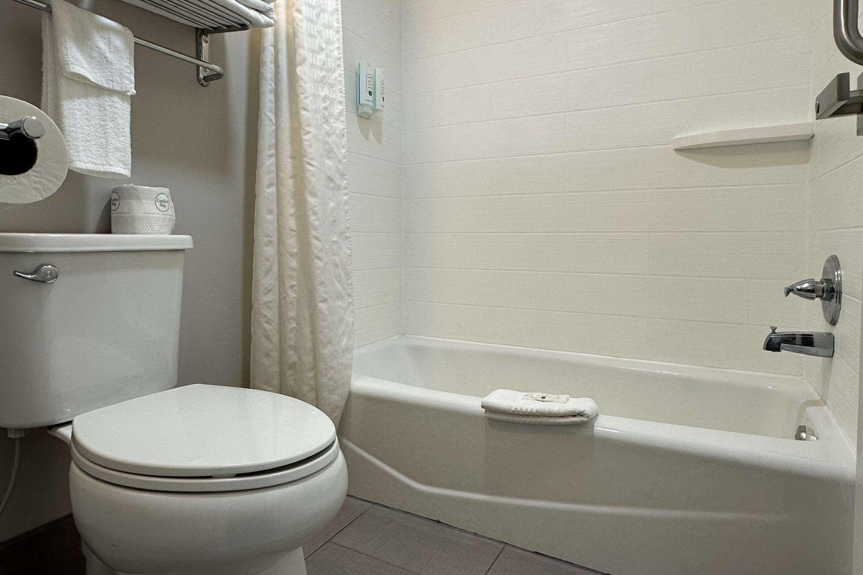 Double King Bed Non Smoking