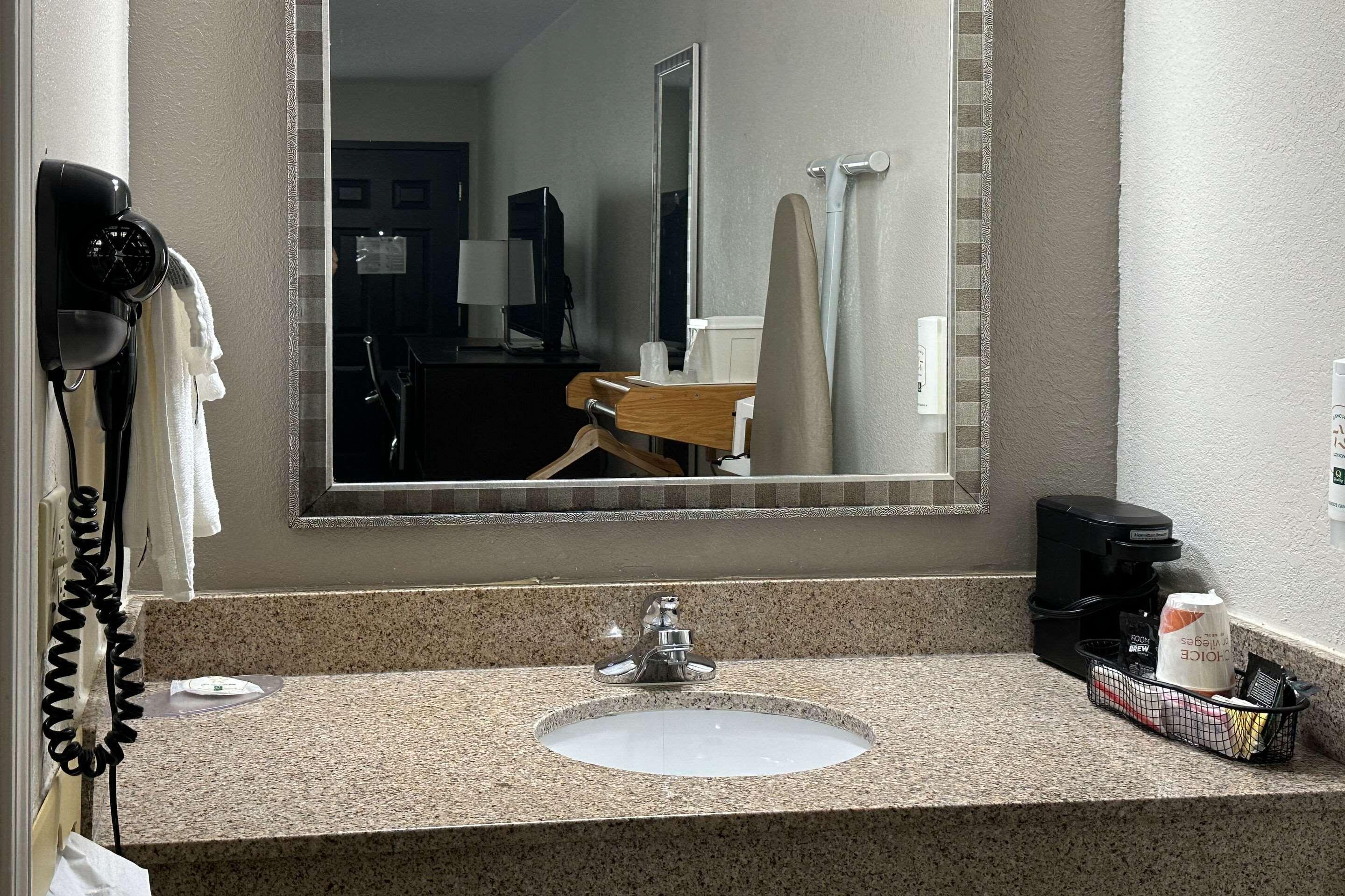 Double Two Queen Beds Non Smoking