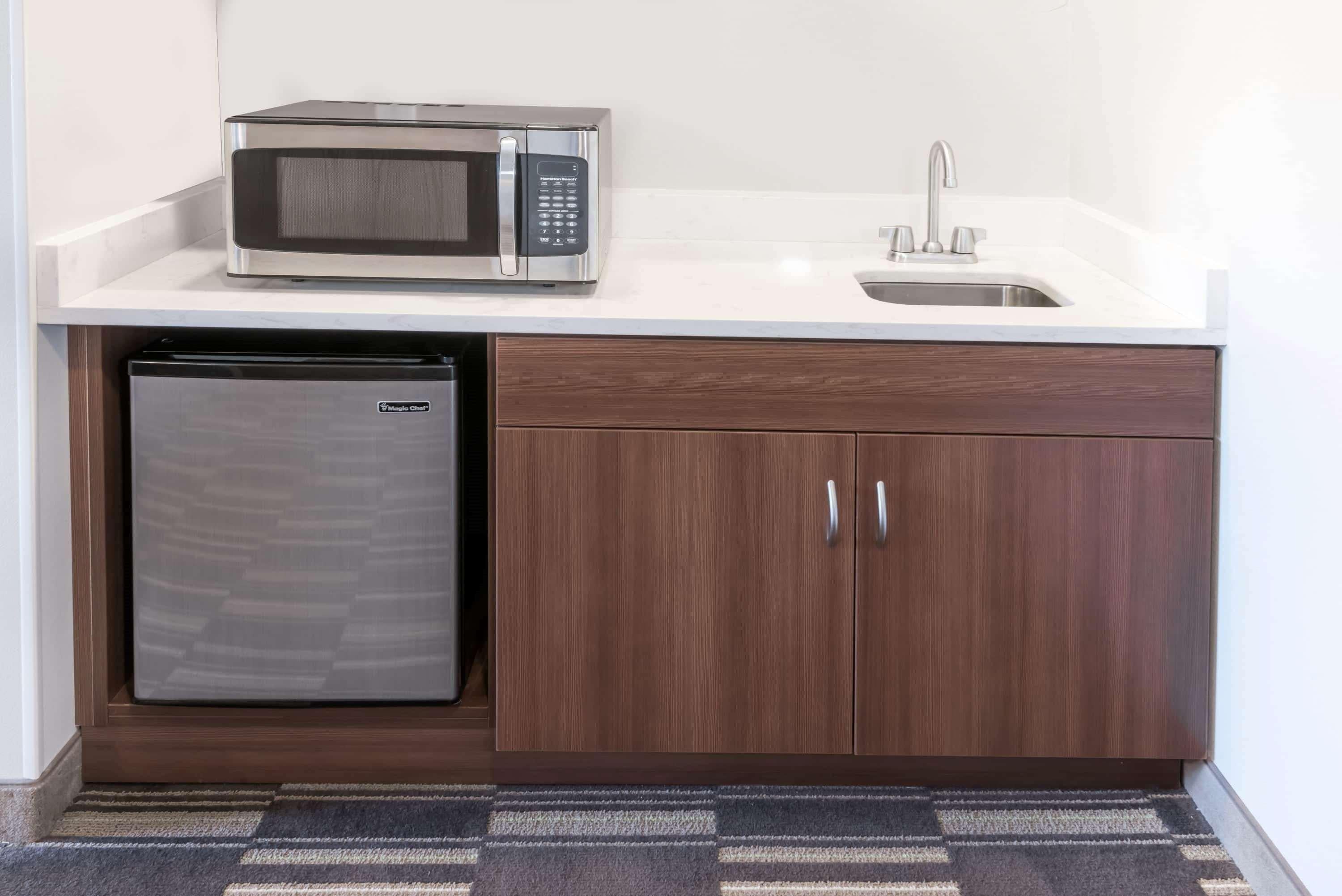 Suite Queen Size Bed