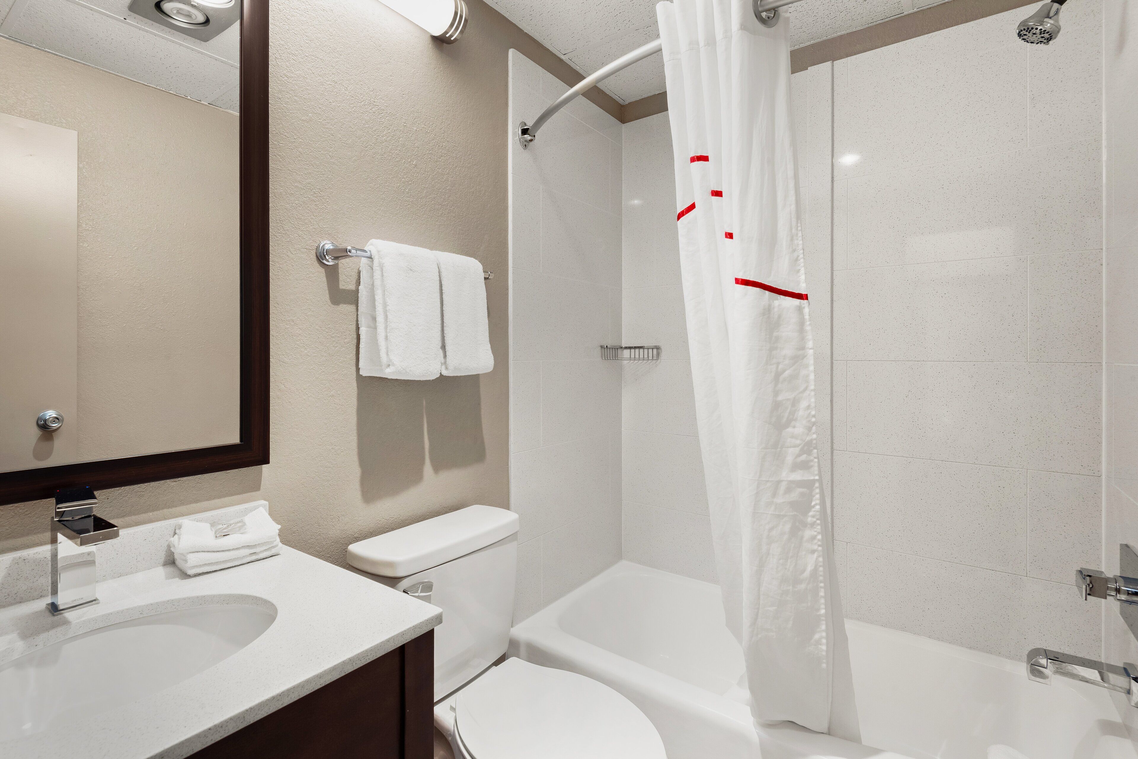 Suite with Kitchenette