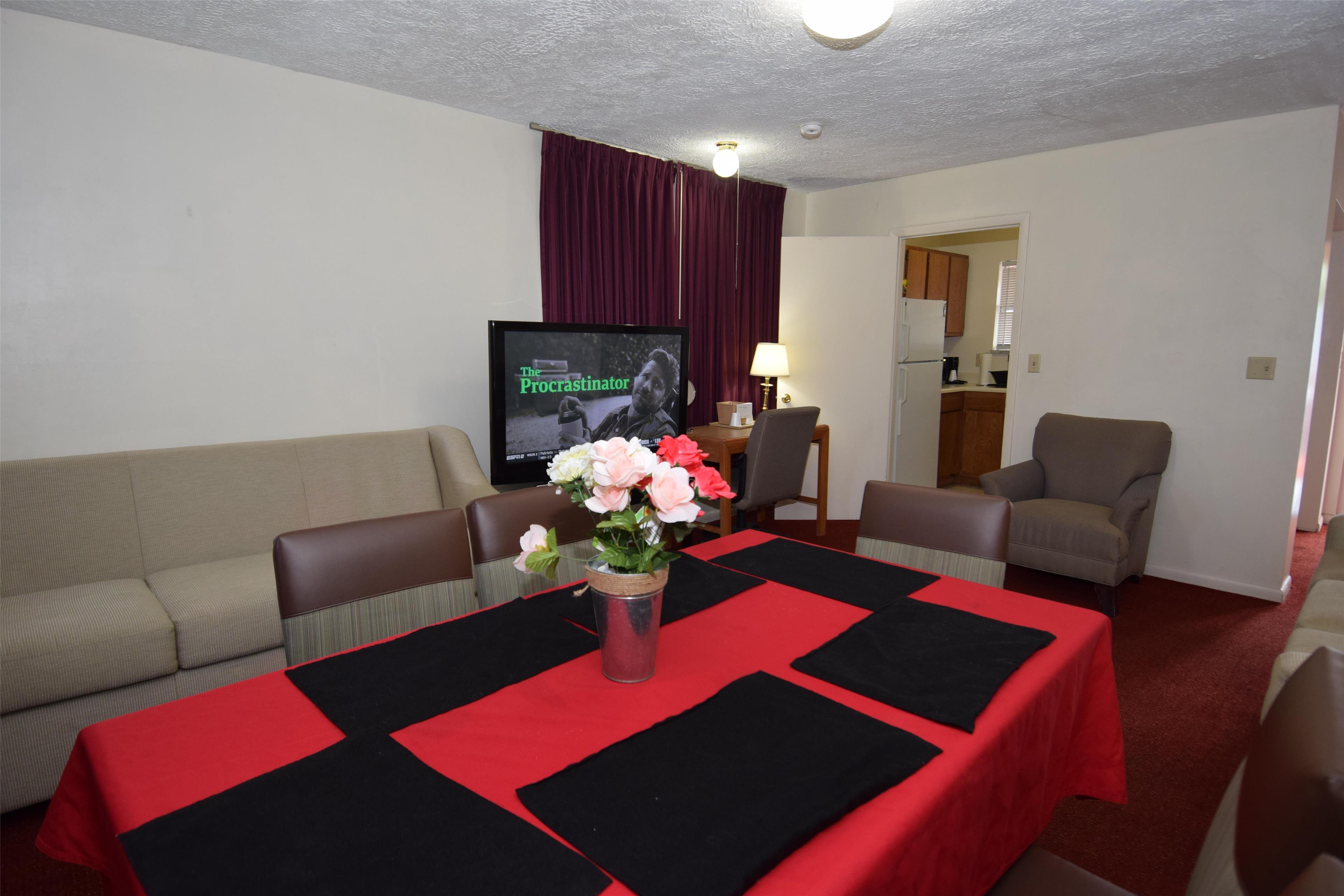 Suite Two Queen Beds