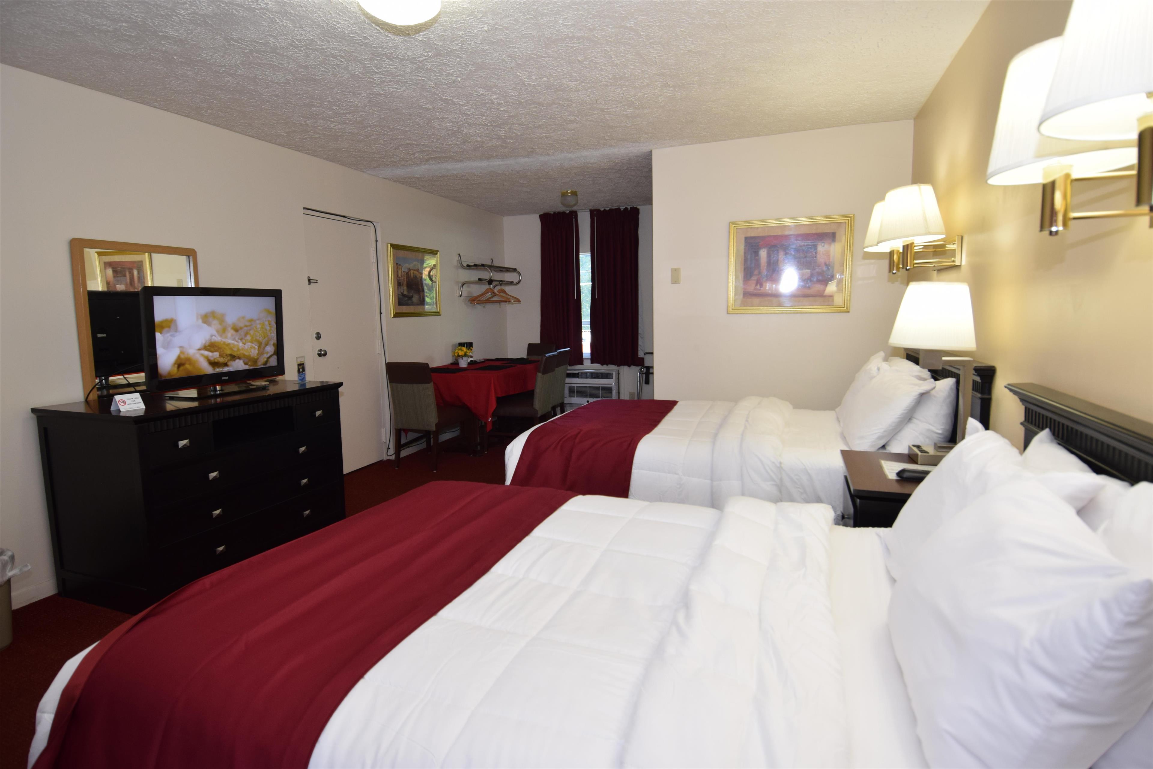 Double Two Double Beds Non Smoking