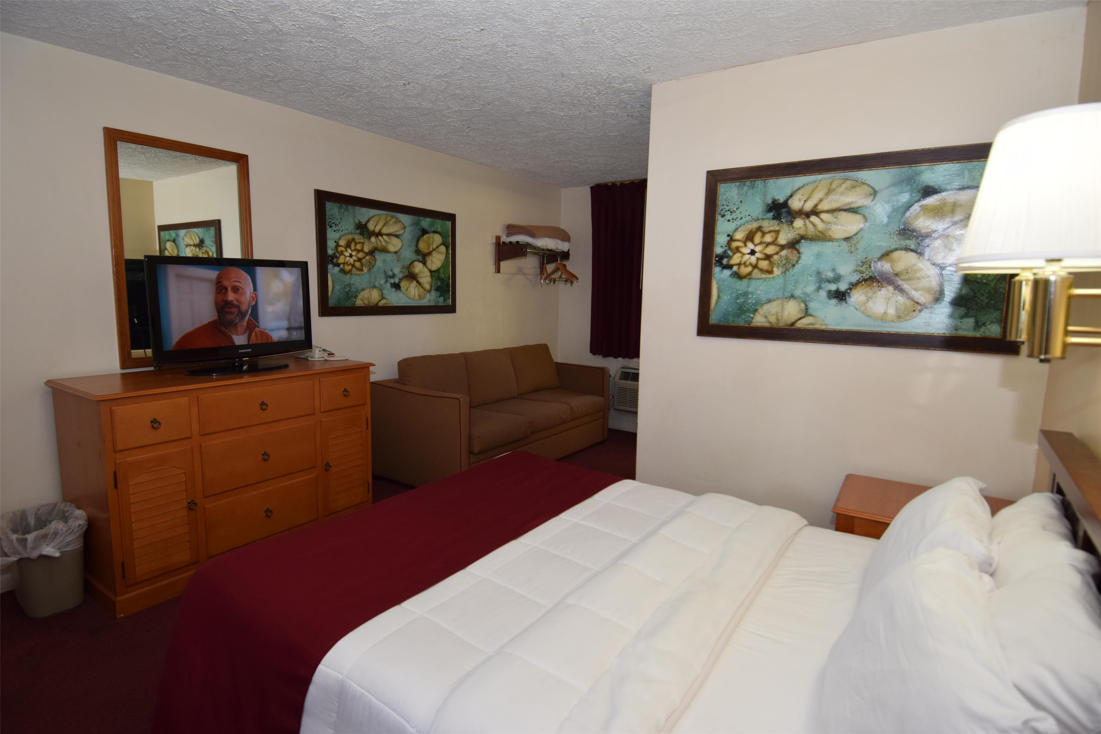 Double Queen Bed Non Smoking