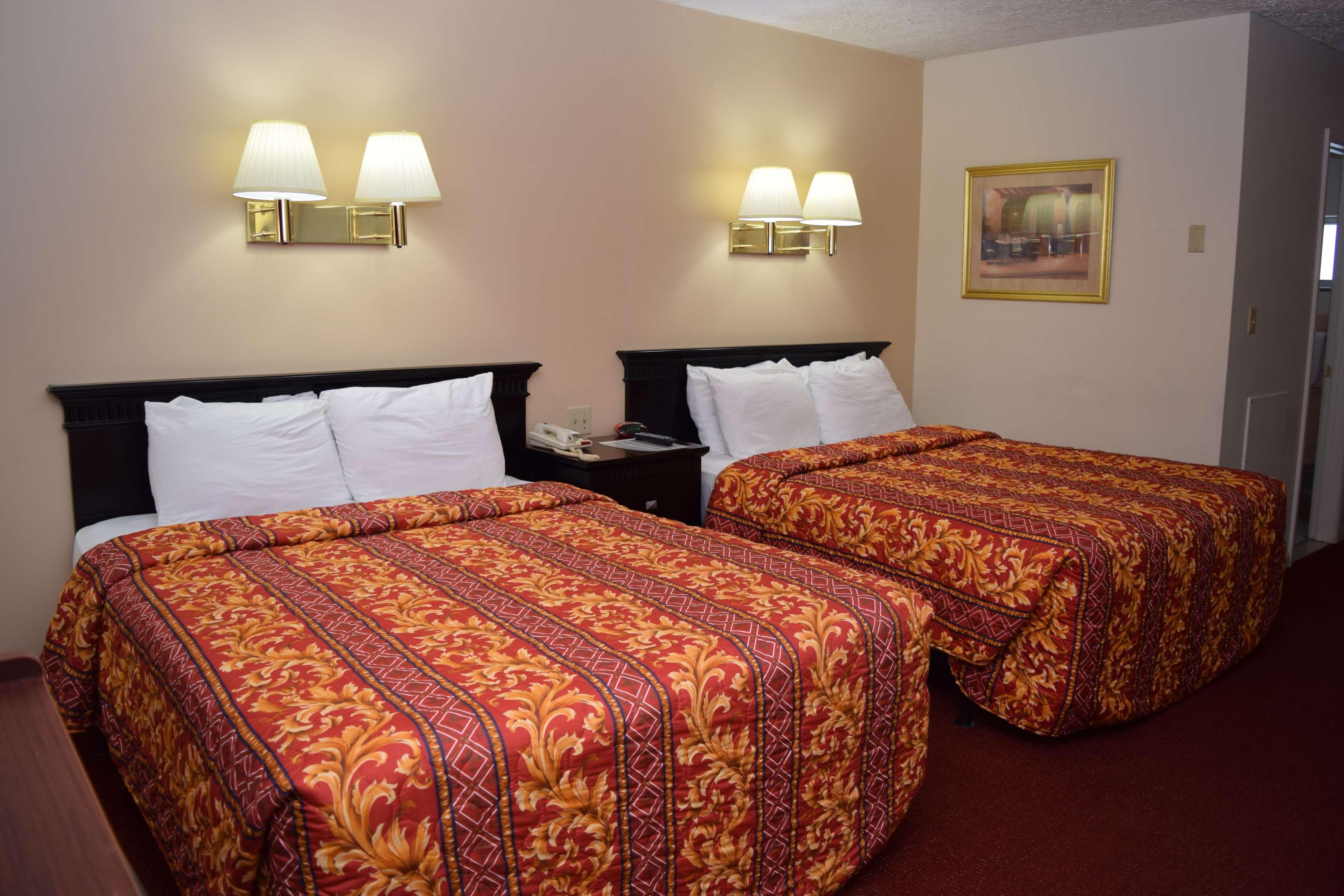 Double Two Double Beds Non Smoking