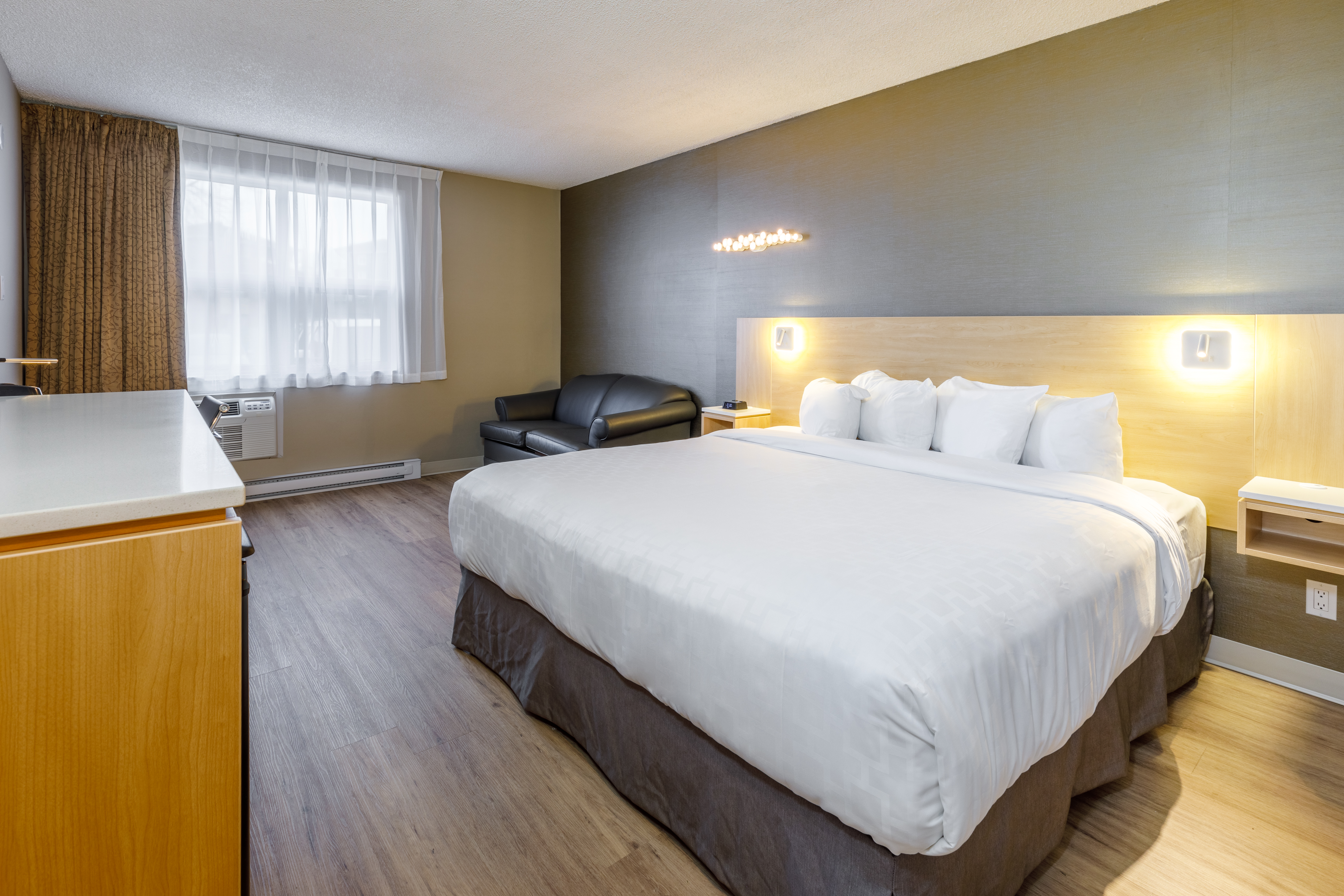 Double King Size Bed