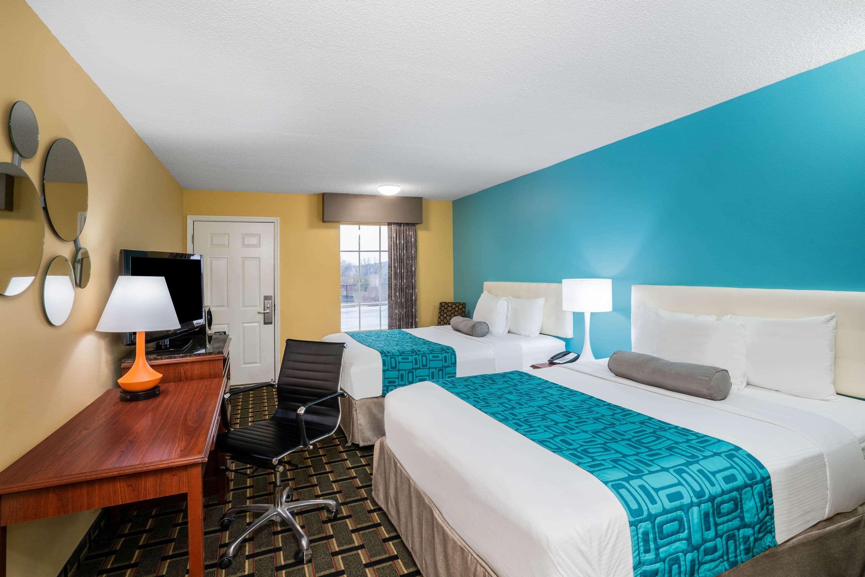 Quadruple Two Double Beds