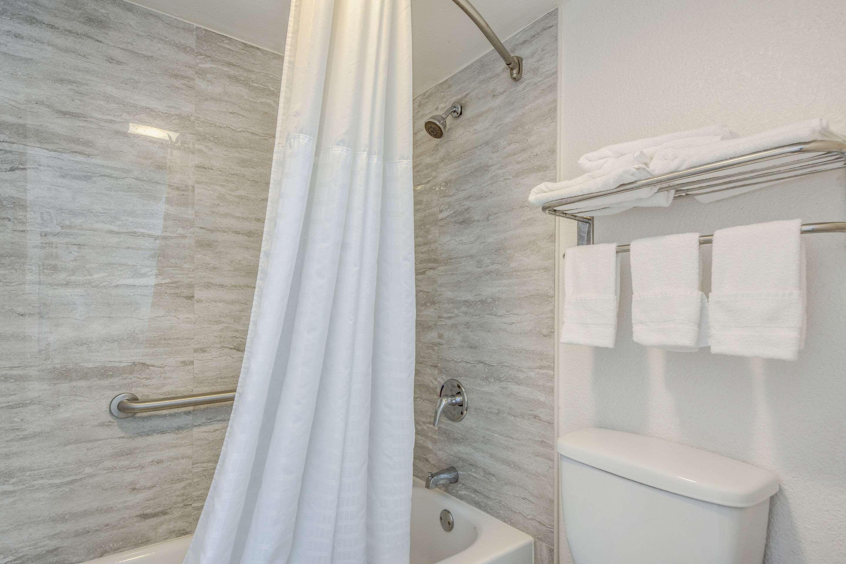 Double Two Queen Beds