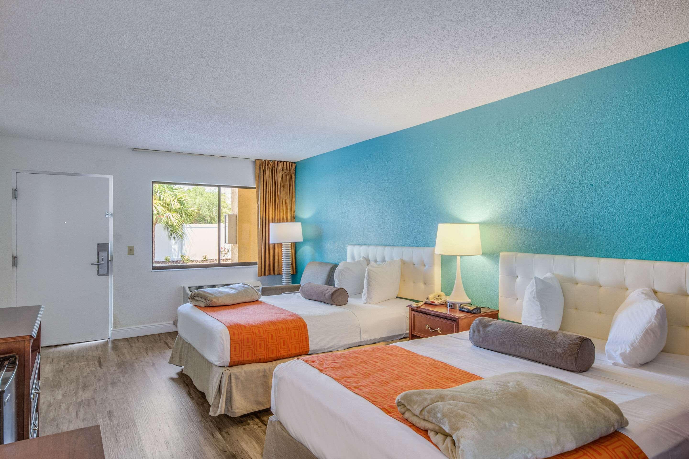 Double Two Queen Beds