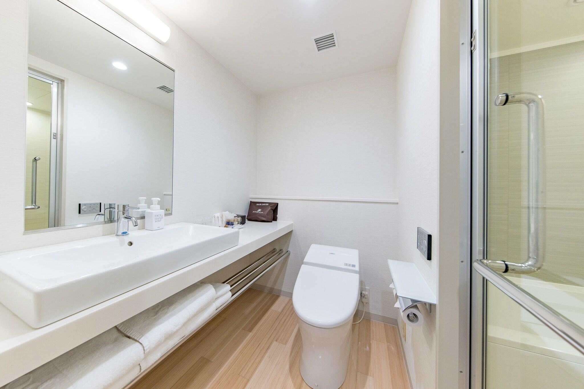 Twin Premium Non Smoking