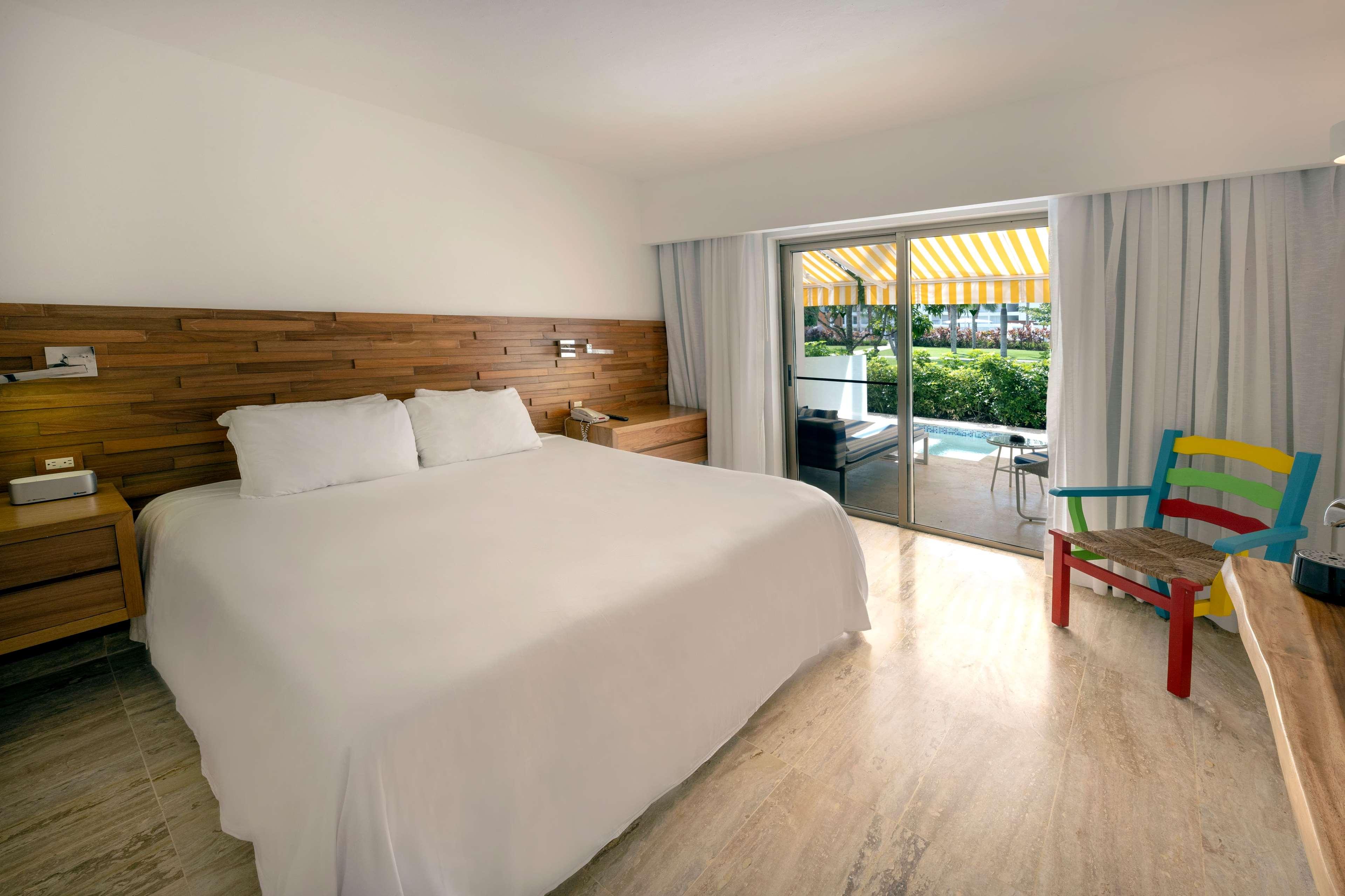 Double King Size Bed