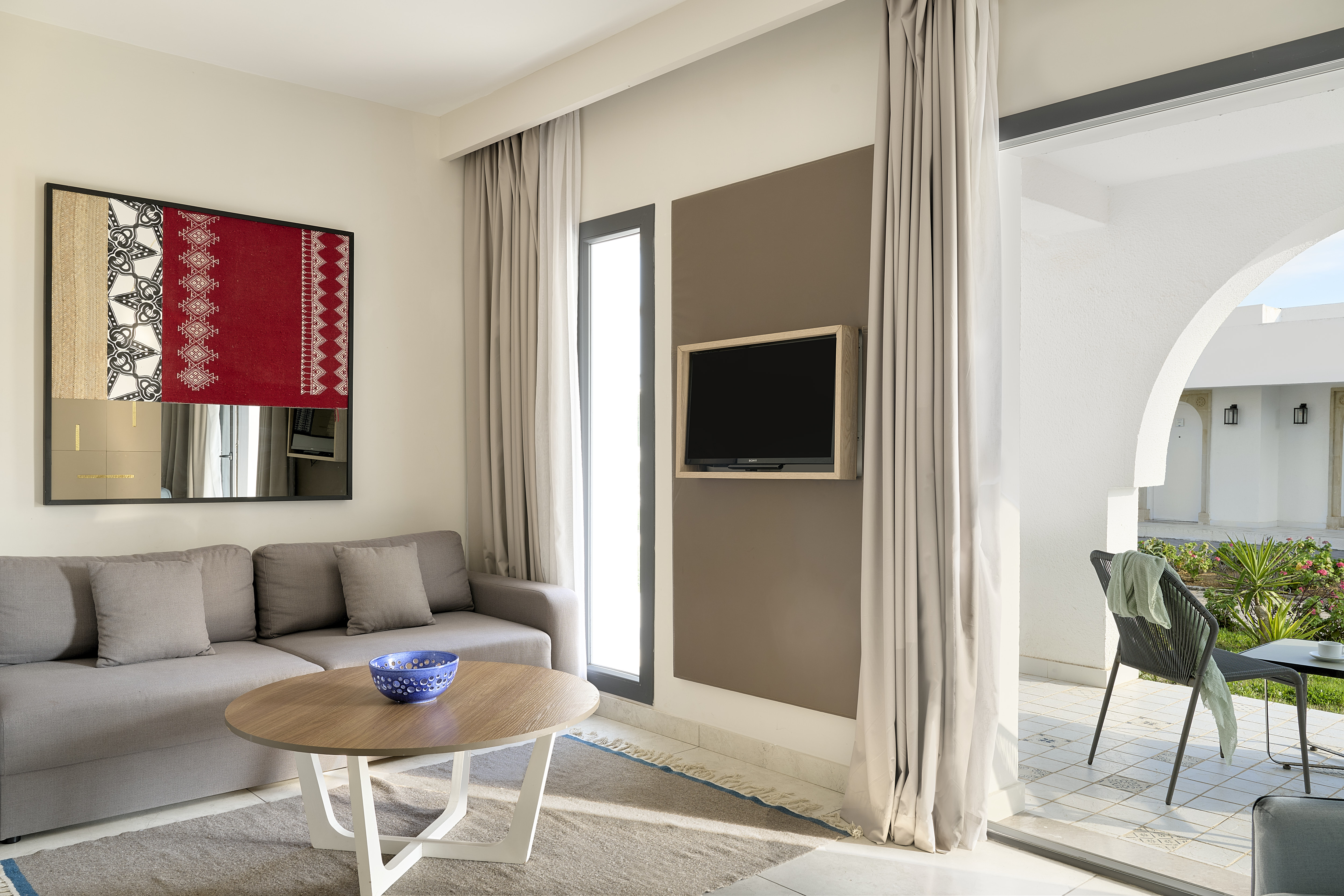 Bungalow Garden View